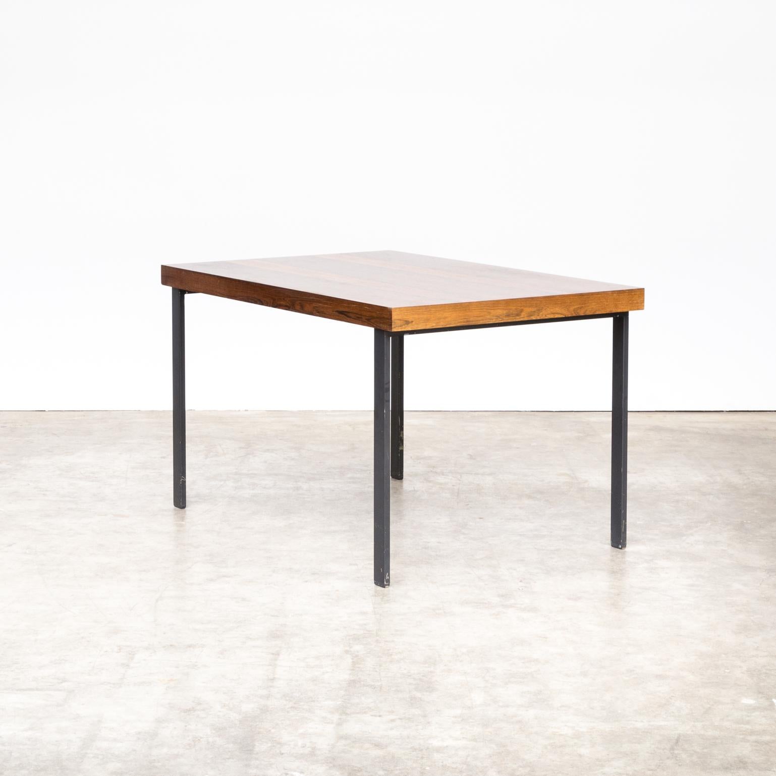 Danish 1970s Beautiful Veneer Dining Table in the Style of Milo Baughman For Sale