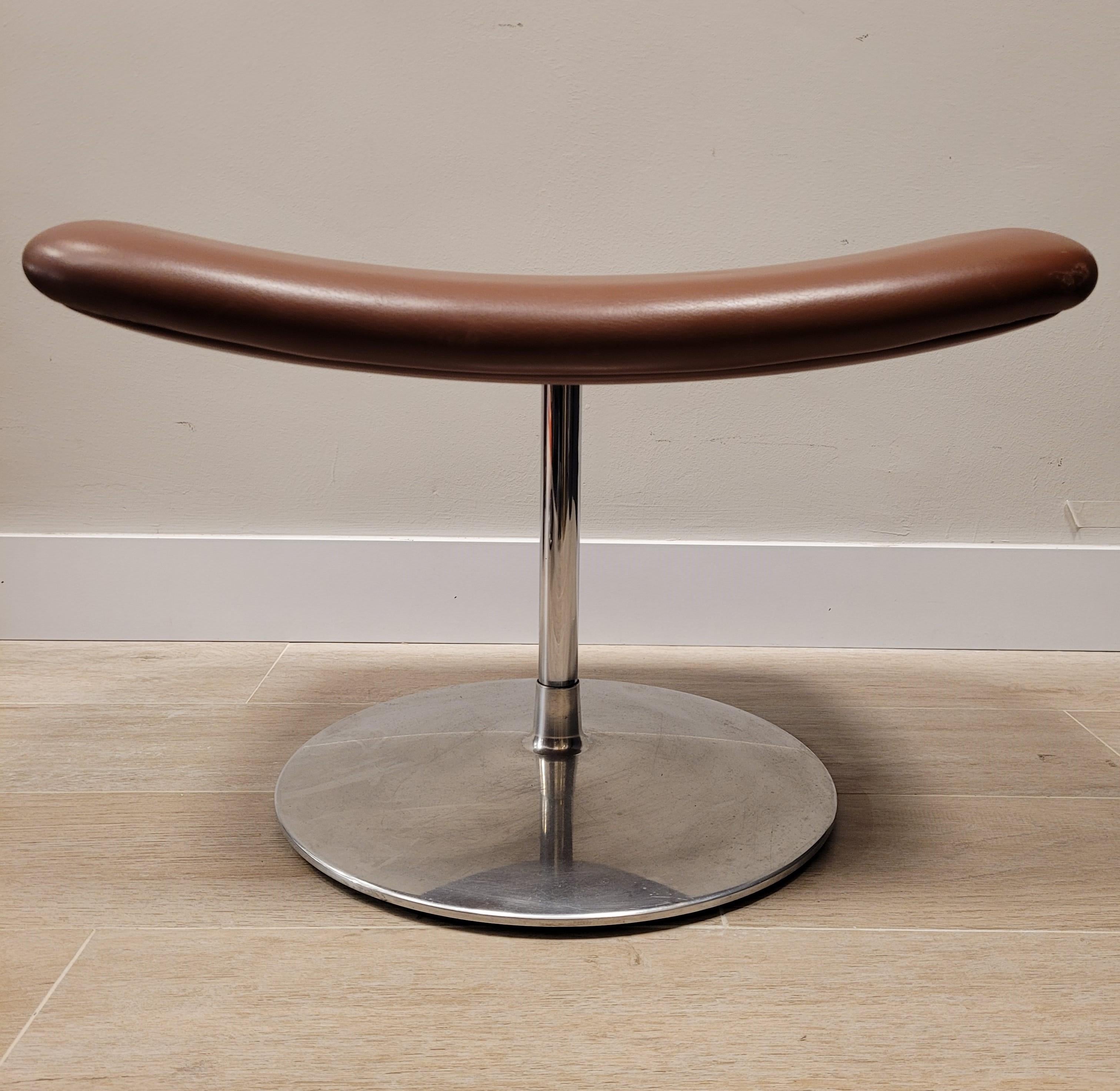70s Big Tulip, Pierre Paulin  for Artifort Brown Chaise longue.  leather 7