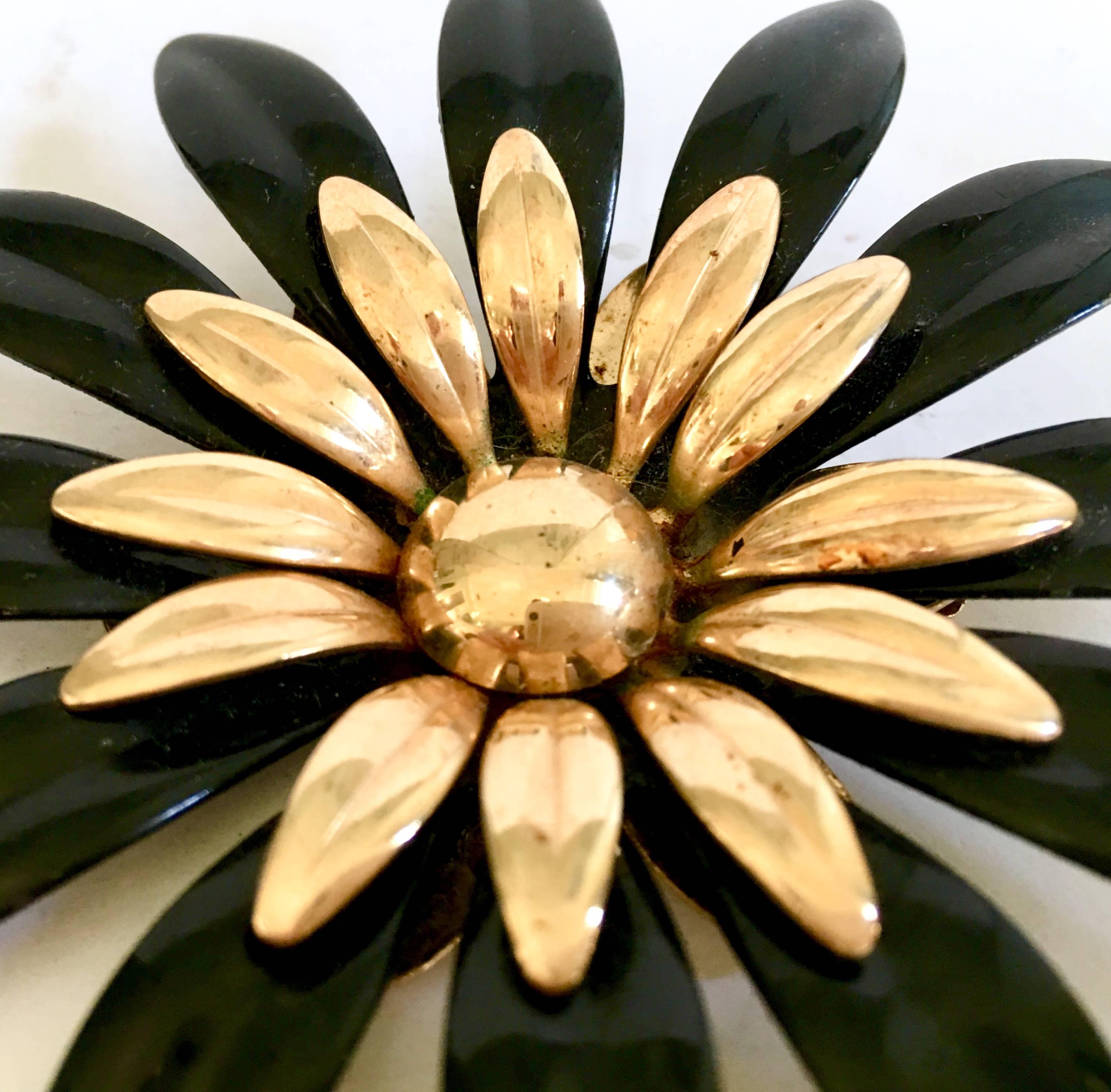 sarah coventry flower brooch