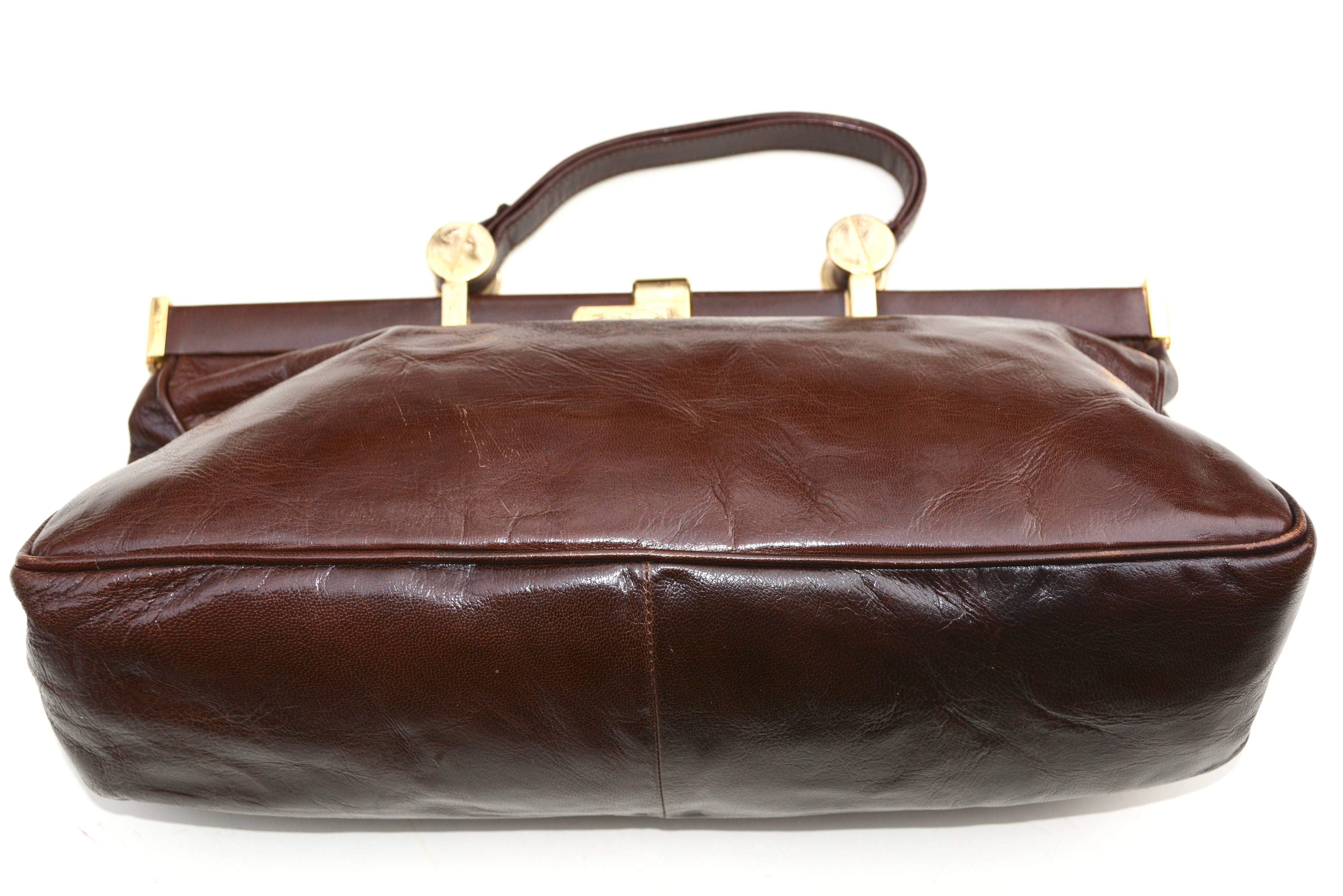 70s Bottega Veneta Leather Bag In Good Condition In Litchfield County, CT