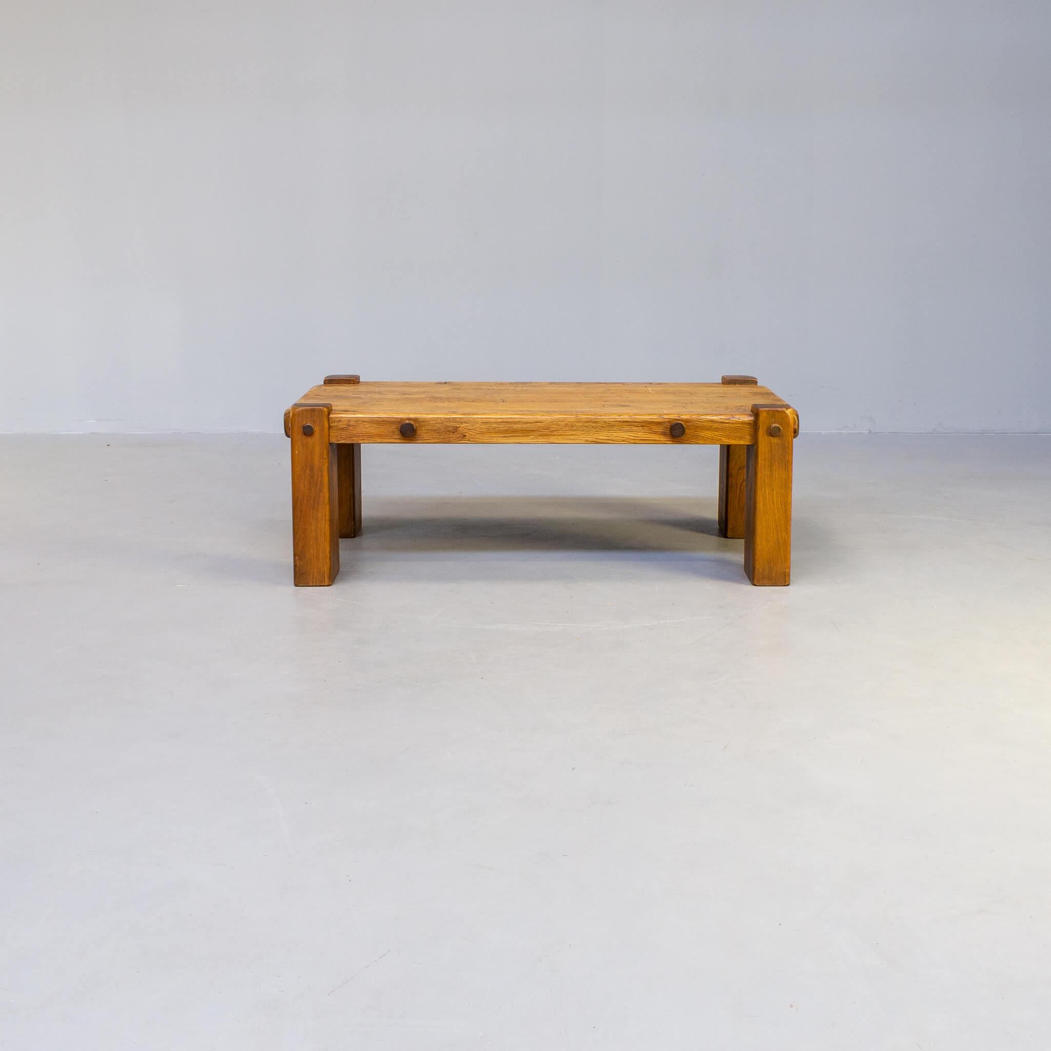 Late 20th Century 70s Brutalist Full Oak Coffee Table For Sale
