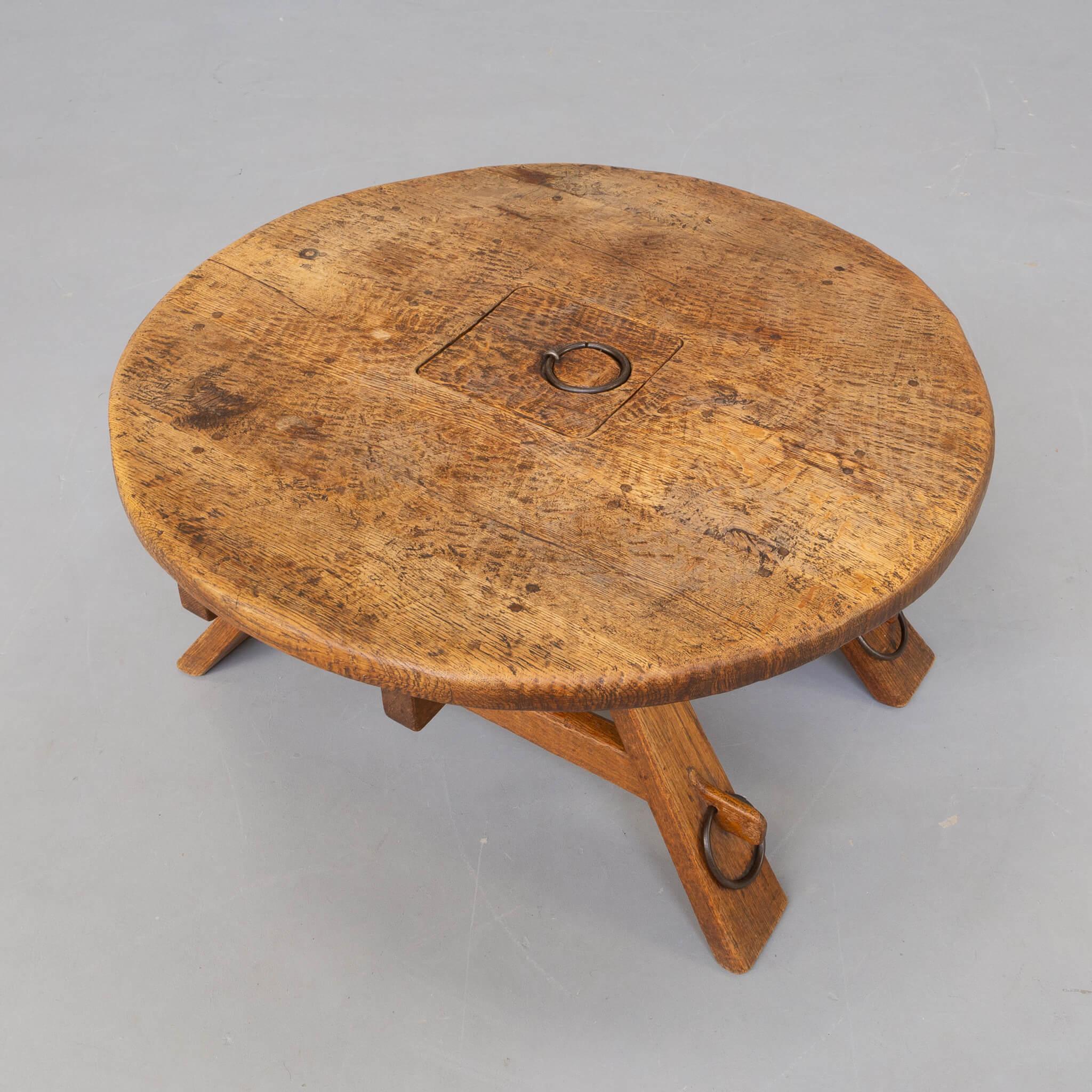 70s Brutalist Oak Round Coffee Table For Sale 1