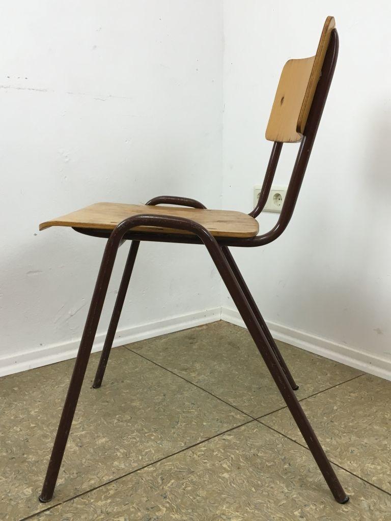 chaise d'atelier vintage