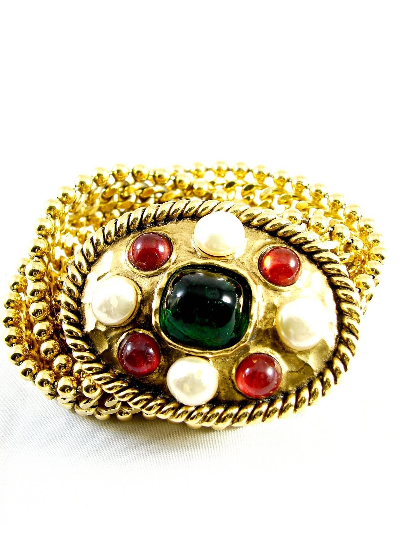 Women's 70s Chanel Byzantine Chain Belt with Faux Pearl Red Green Poured Glass Buckle M