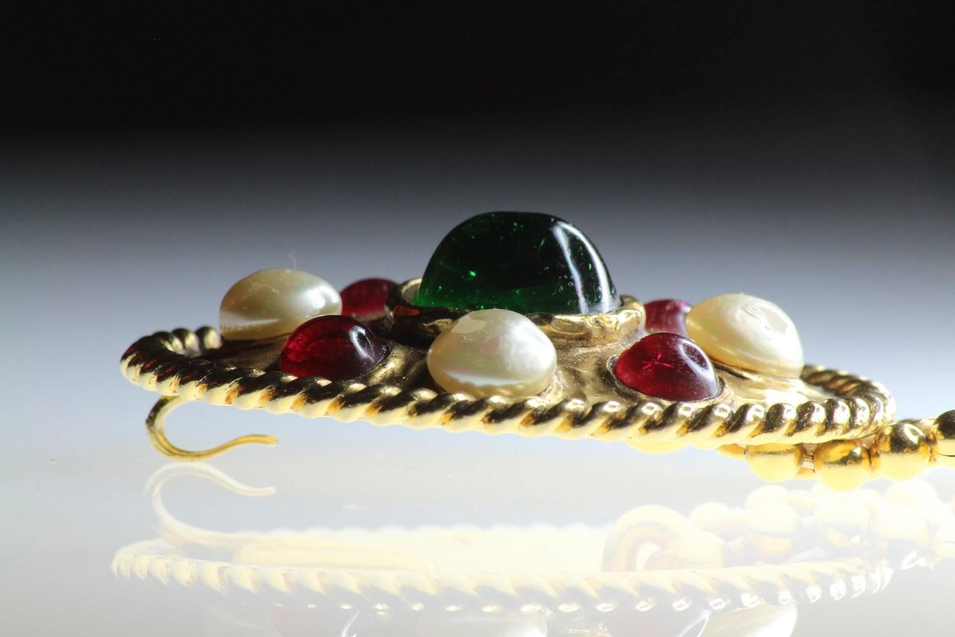 70s Chanel Byzantine Chain Belt with Faux Pearl Red Green Poured Glass Buckle M 2