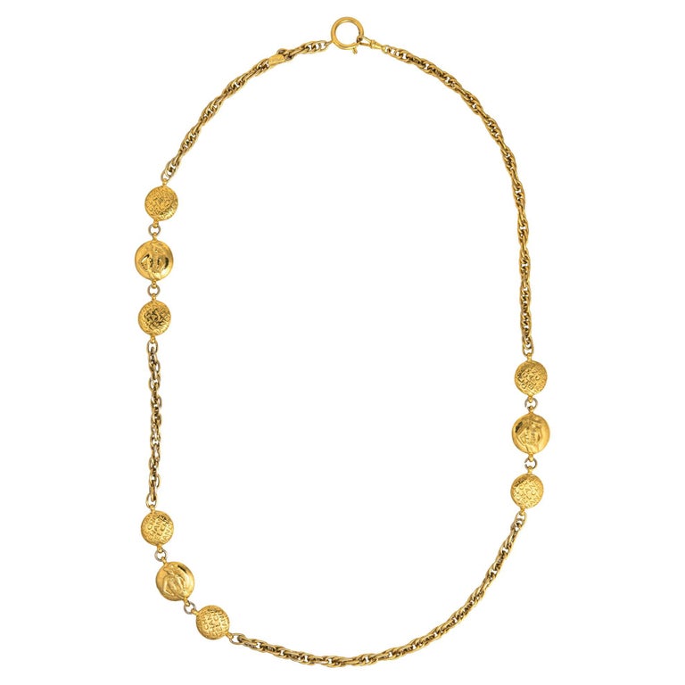 70s Chanel Vintage Medallion Necklace Long 36 Yellow Gold Tone