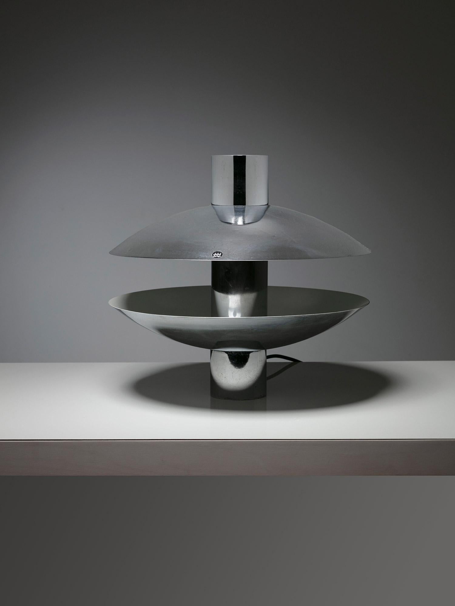70s Chrome Round Table Lamp by DDD Design In Good Condition For Sale In Milan, IT