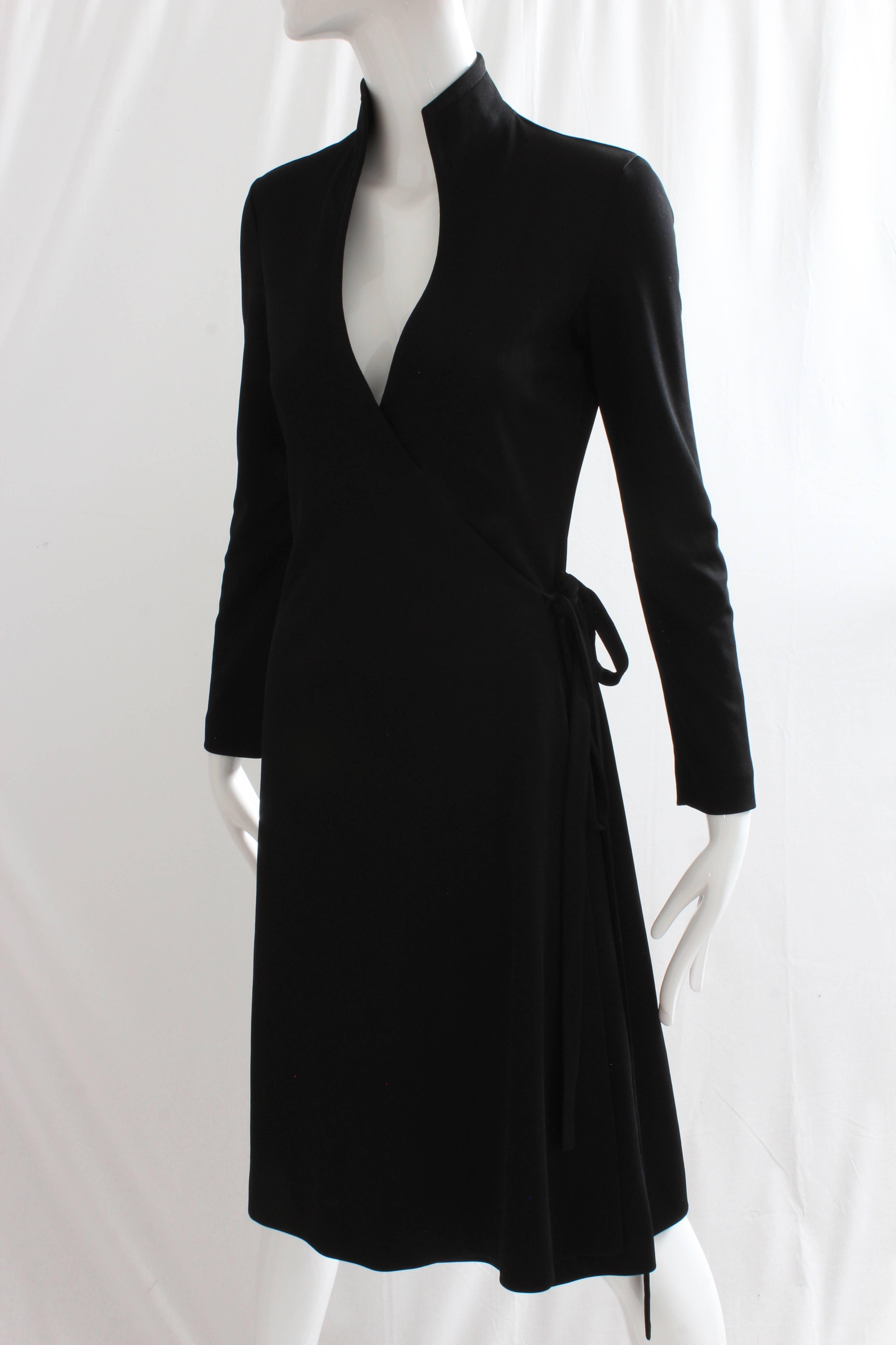 70s Clovis Ruffin Black Jersey Wrap Dress with Swan Neck Collar Vintage Sz 7/8 In Good Condition In Port Saint Lucie, FL