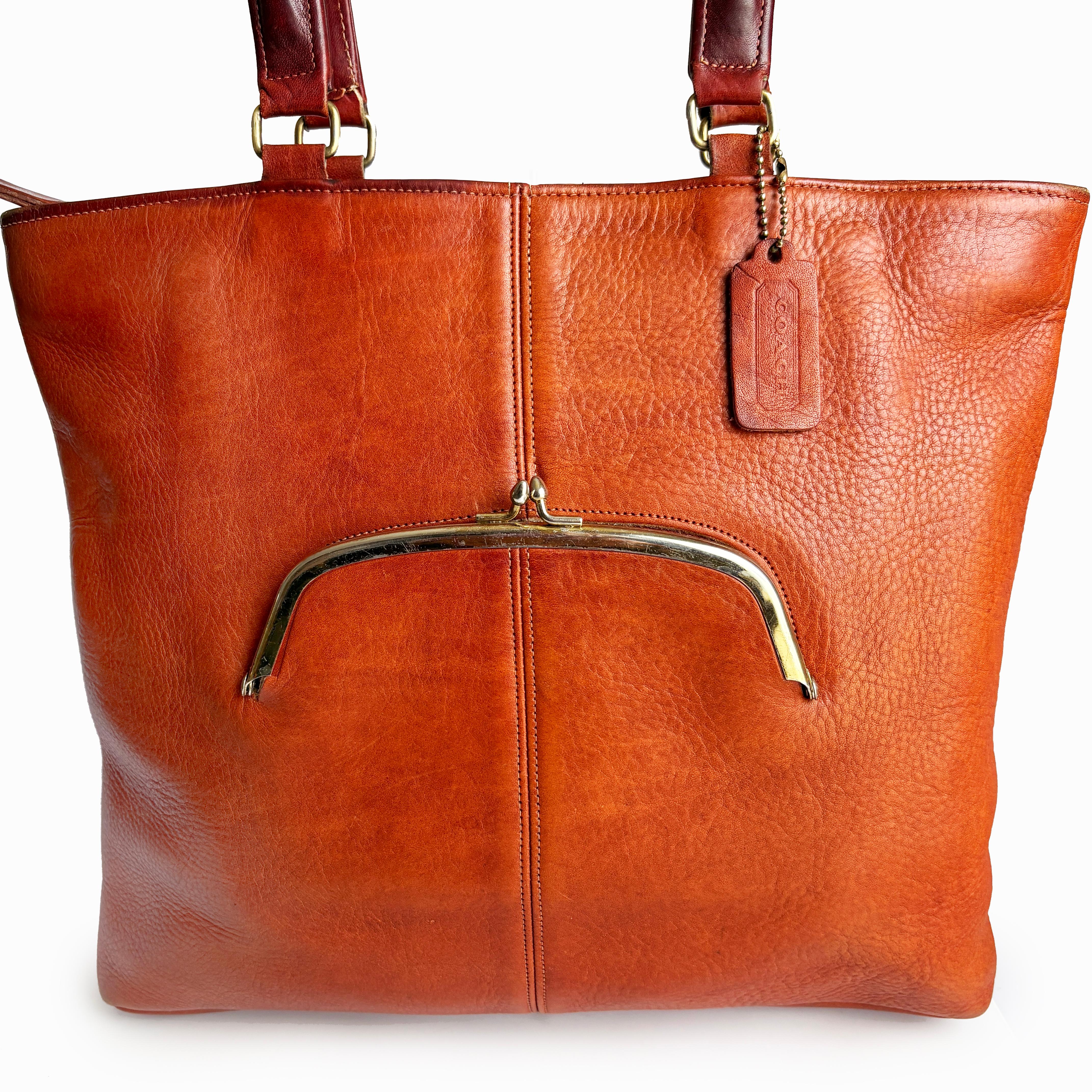 Rouge Sac Coach Skinny Fourre-tout Kiss Lock rare cuir rouille Bonnie Cashin Era Vintage des années 70