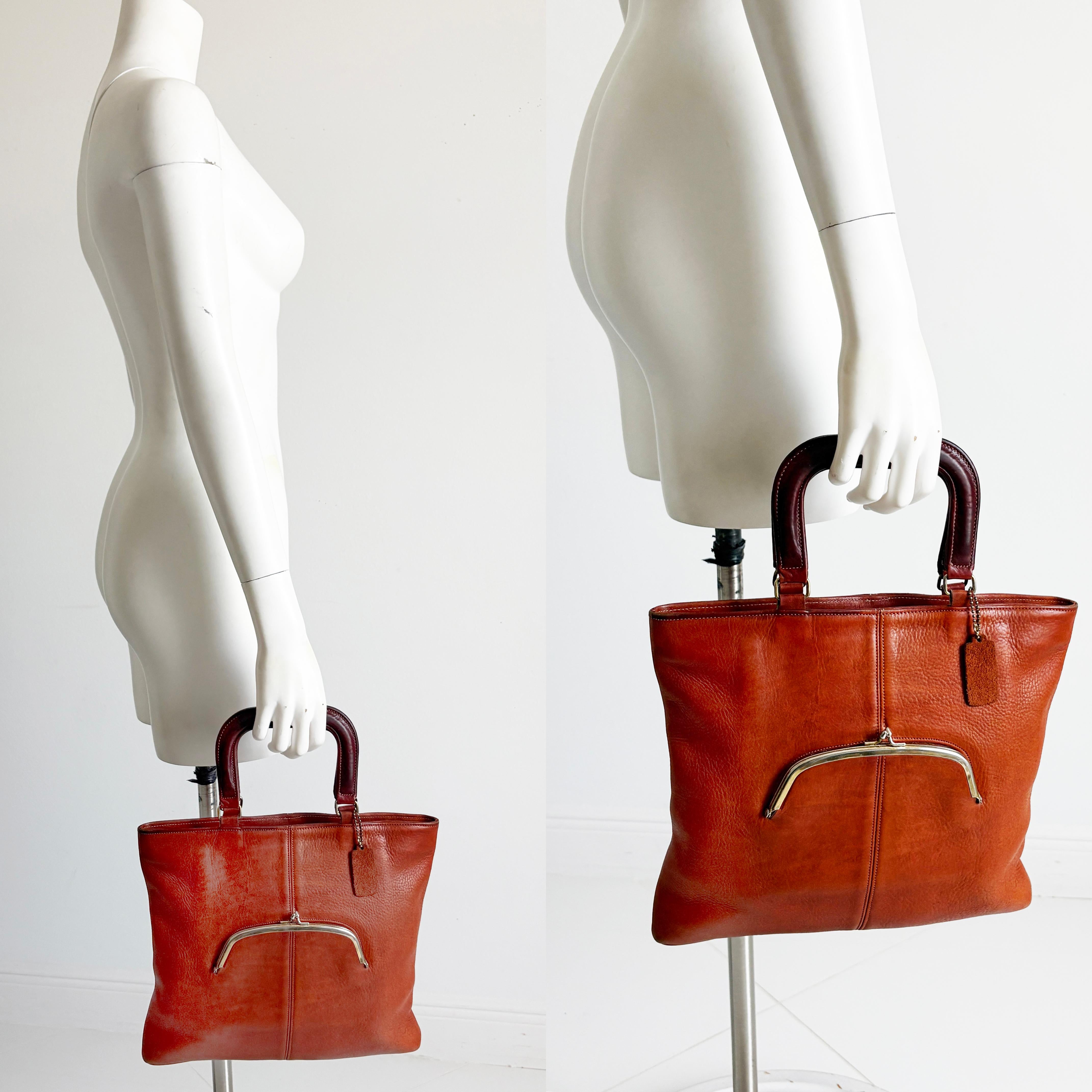  Sac Coach Skinny Fourre-tout Kiss Lock rare cuir rouille Bonnie Cashin Era Vintage des années 70 Unisexe 