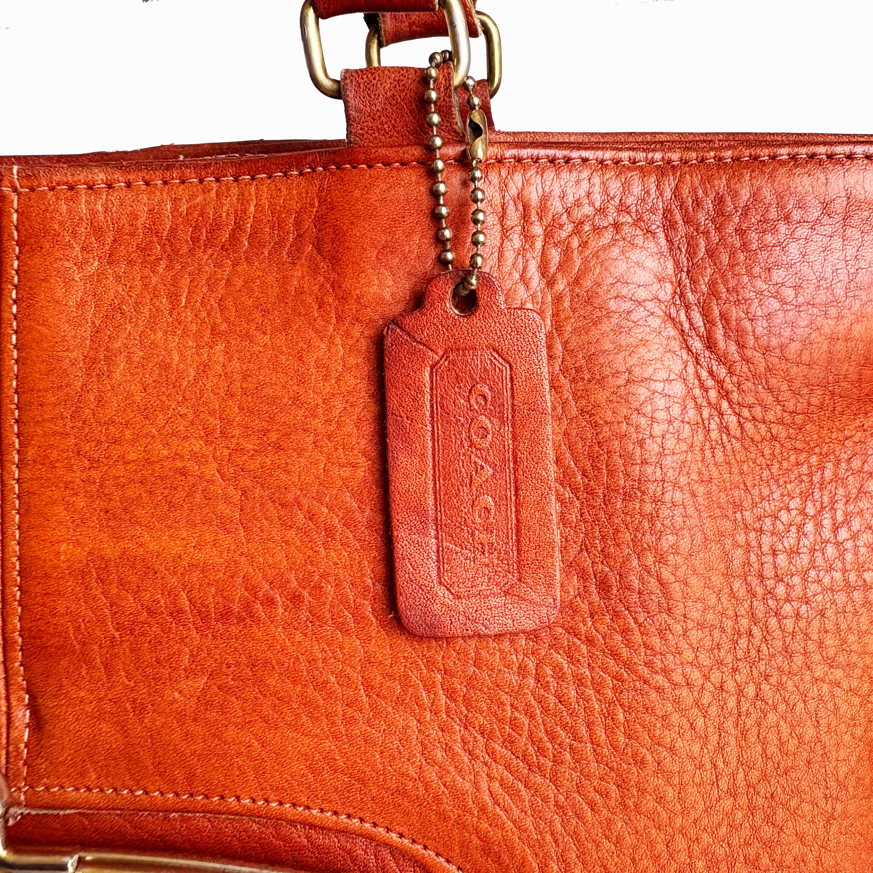 Sac Coach Skinny Fourre-tout Kiss Lock rare cuir rouille Bonnie Cashin Era Vintage des années 70 2