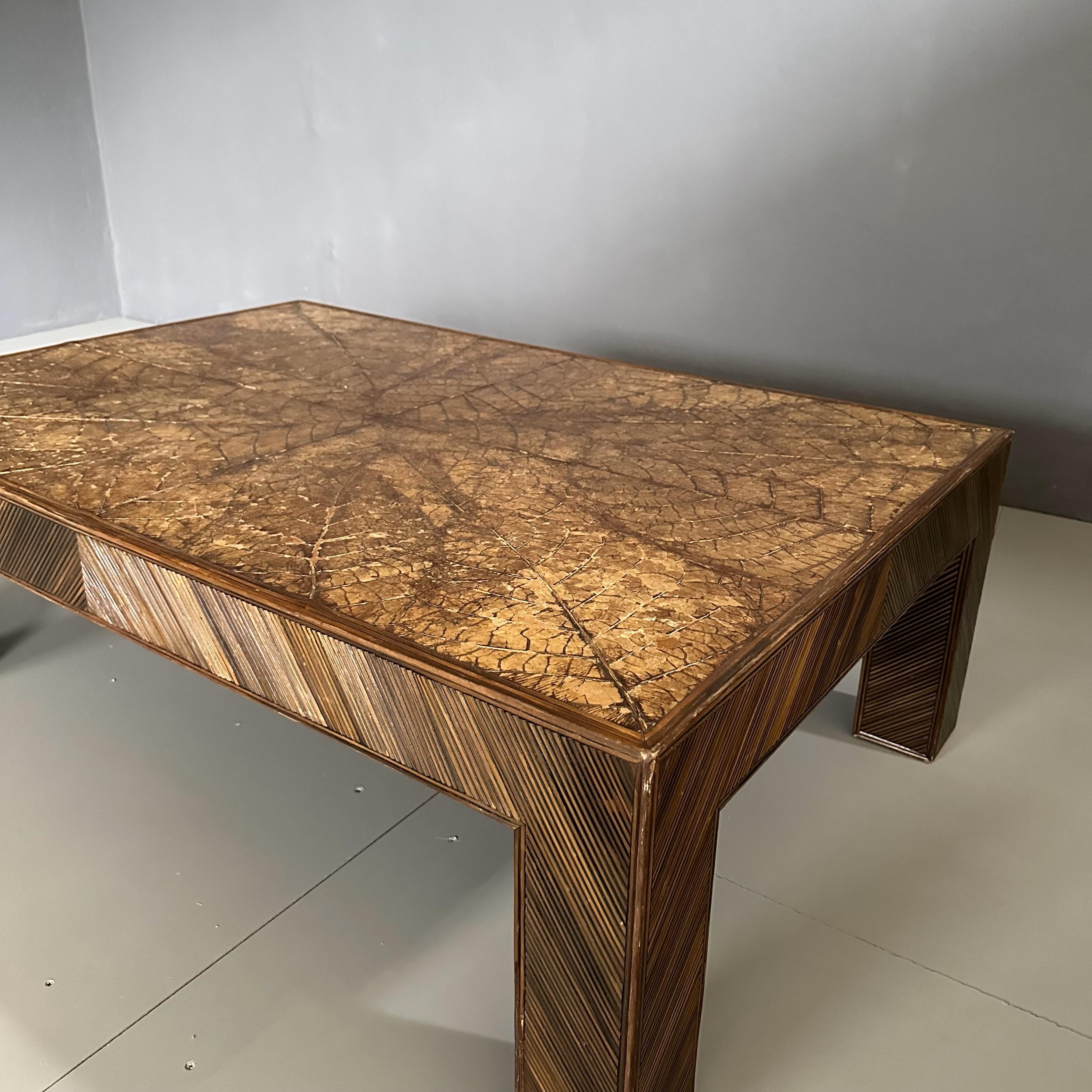 Late 20th Century 70s coffee table, in bamboo with tobacco leaf top by Arpex International For Sale