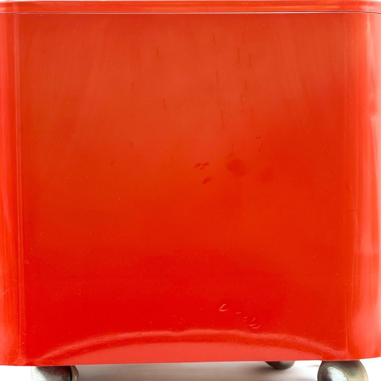 70er Couchtische / Servierwagen mit Aufbewahrungswagen DIME Longato in Rot, 2er-Set, Set im Angebot 4