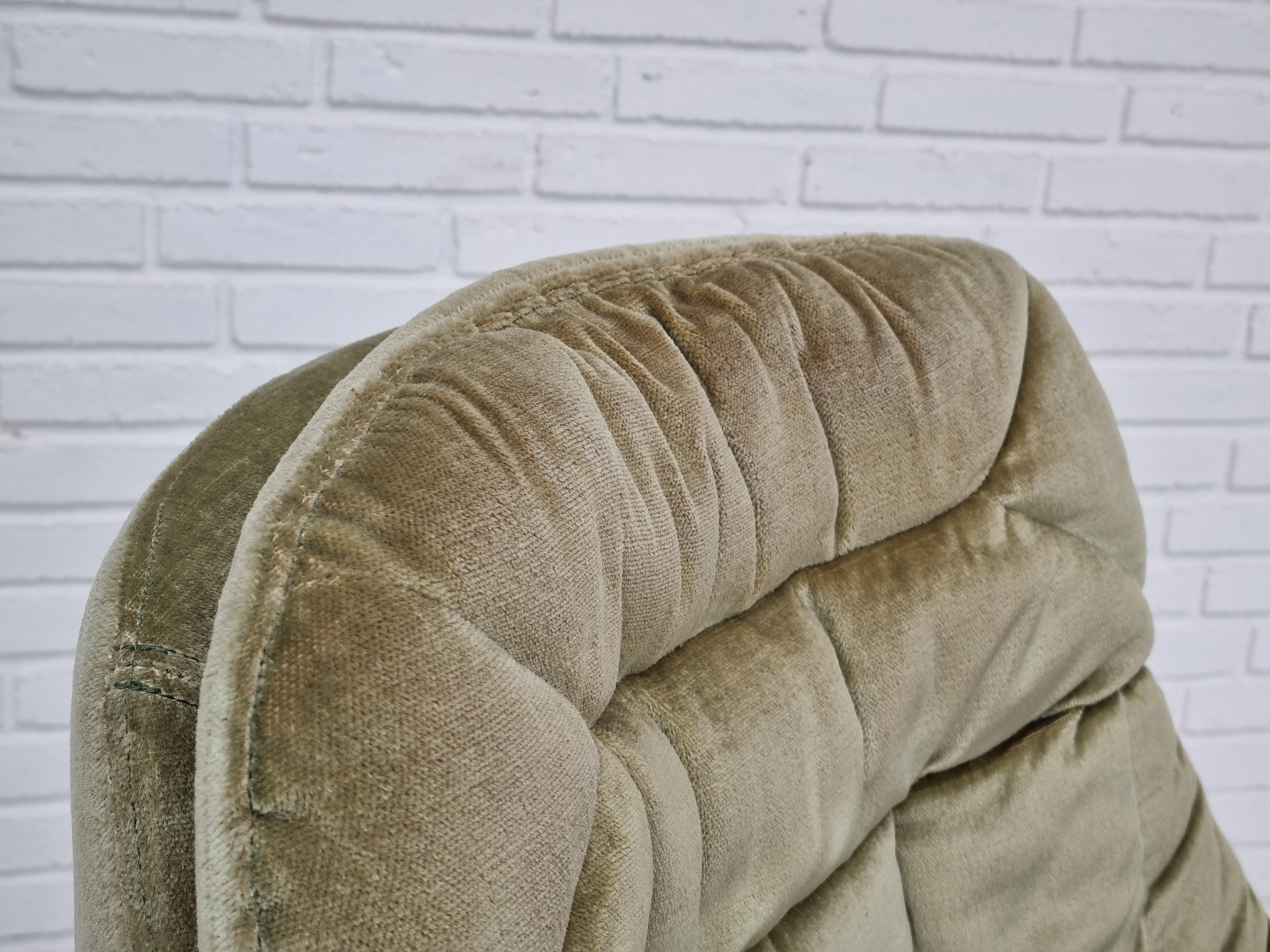 70s, Danish swivel armchair. Designed by H.W.Klein, model 