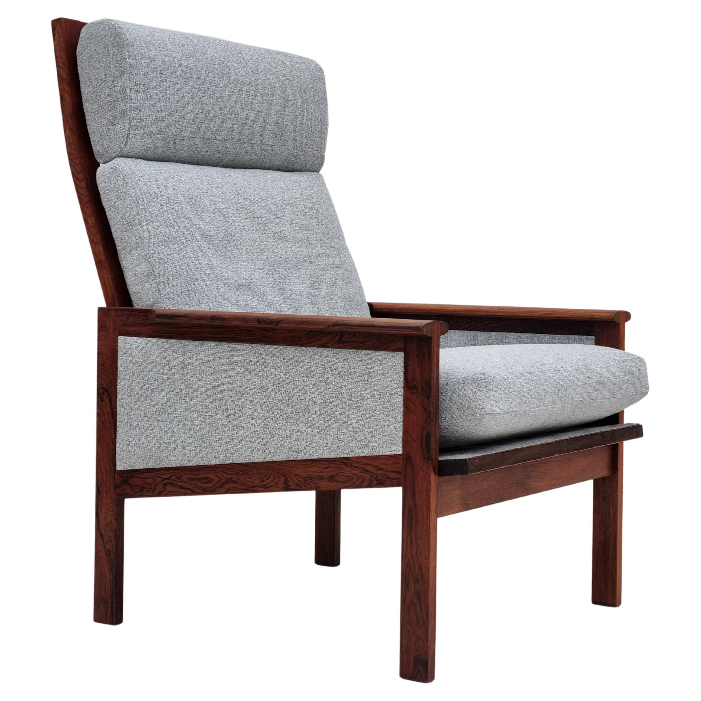 Annes 70, design danois par Illum Wikkels, modle Capella, fauteuil rnov, teck