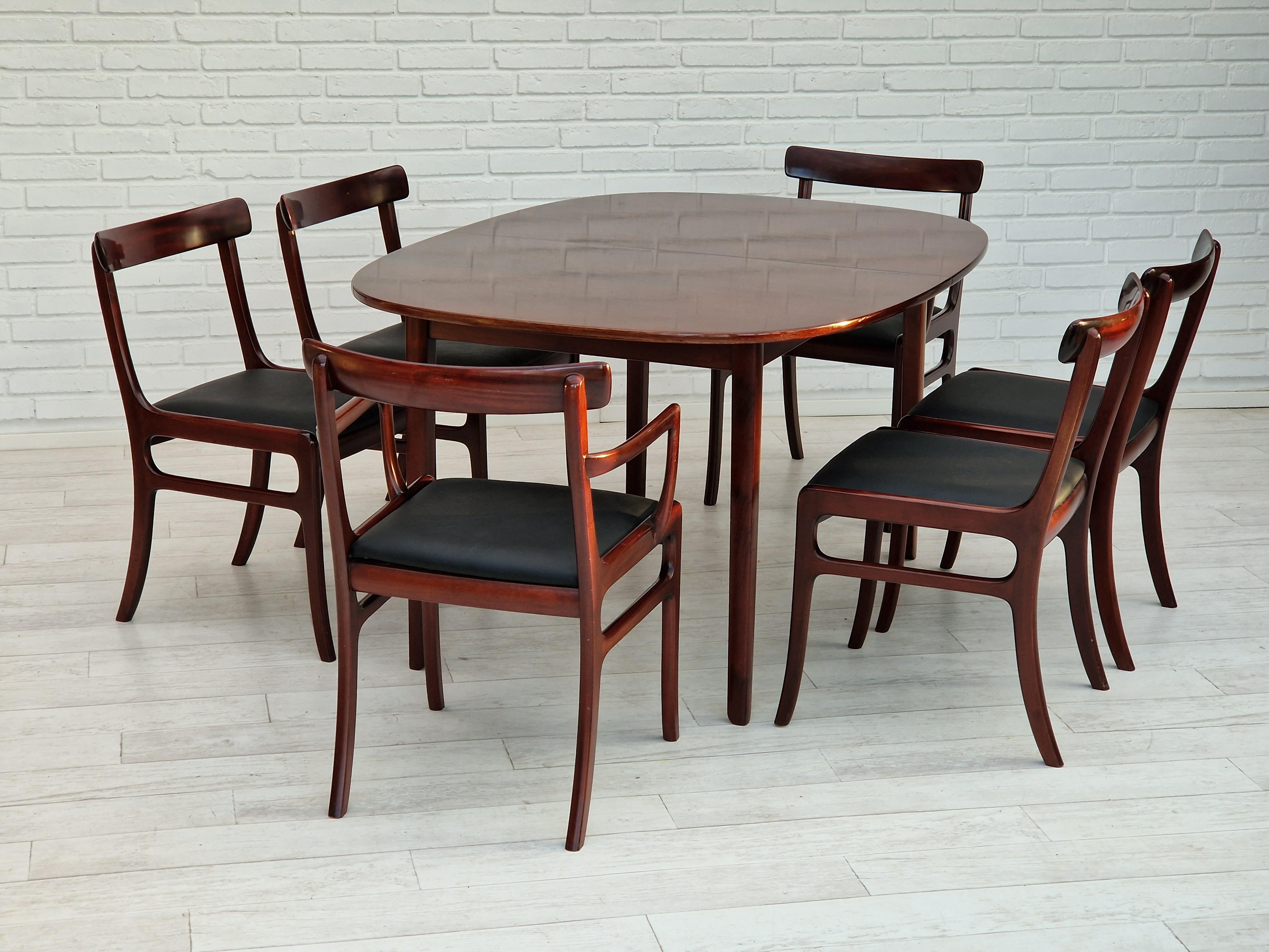 70s, Danish design by Ole Wanscher, dining table. In Good Condition In Tarm, 82