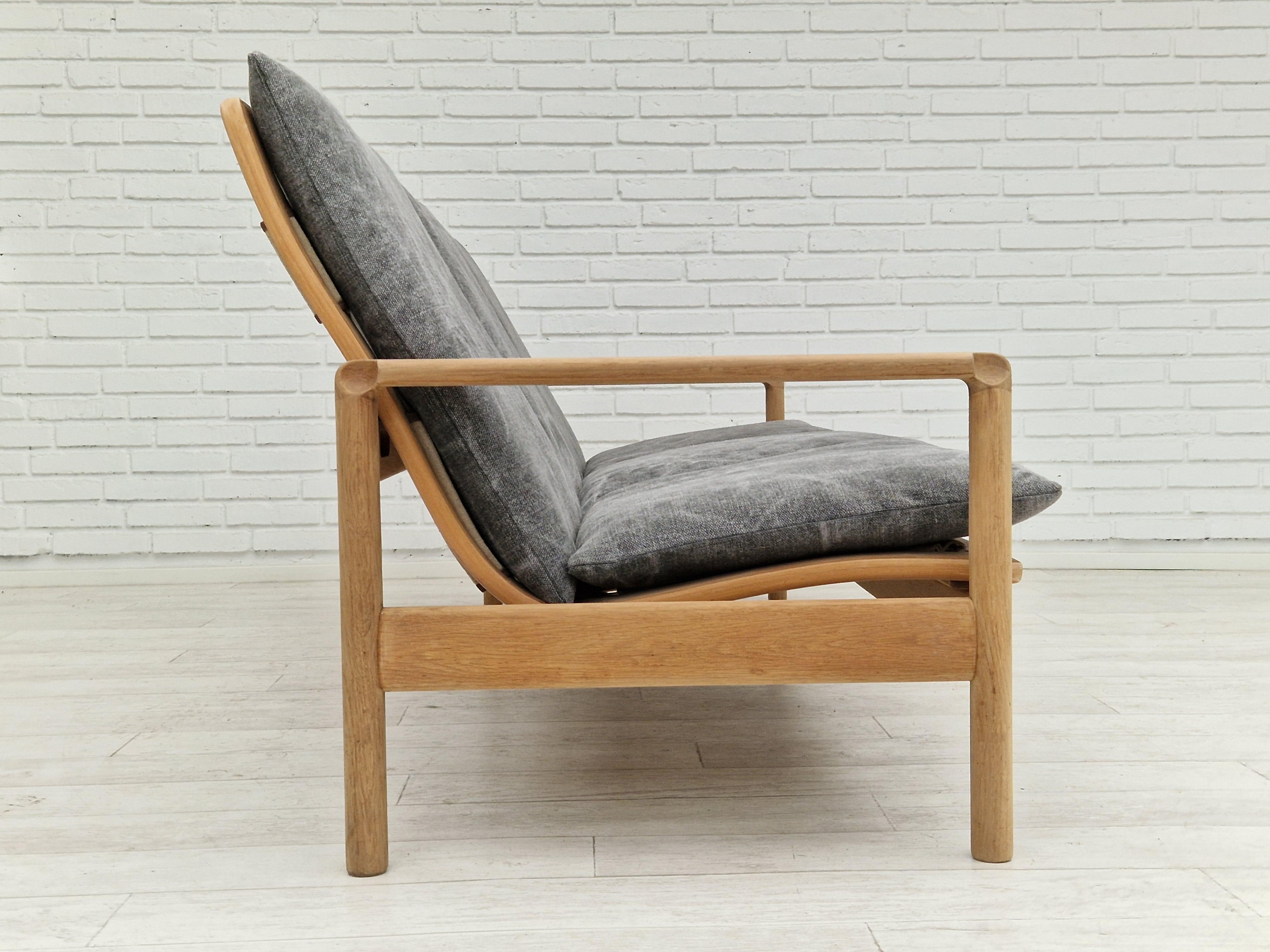 Scandinavian Modern 70s, Danish design, renovated 3 seater sofa, linen furniture fabric, oak wood For Sale