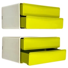 Mueble alto de diseño años 70 con cajones verde guisante, set de 2