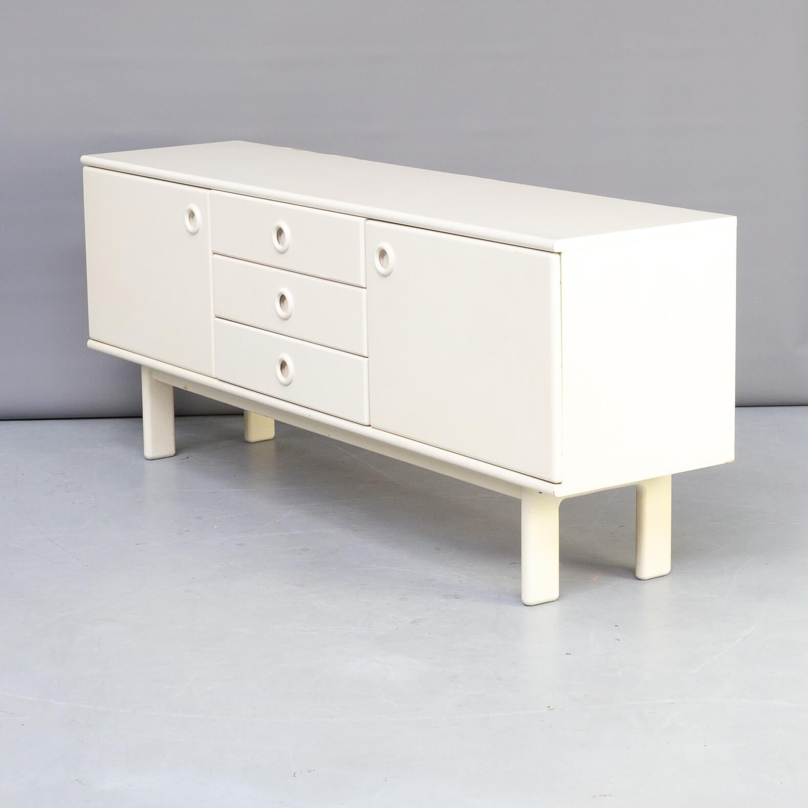 Mid-Century Modern 70s Eero Aarnio sideboard for Asko For Sale
