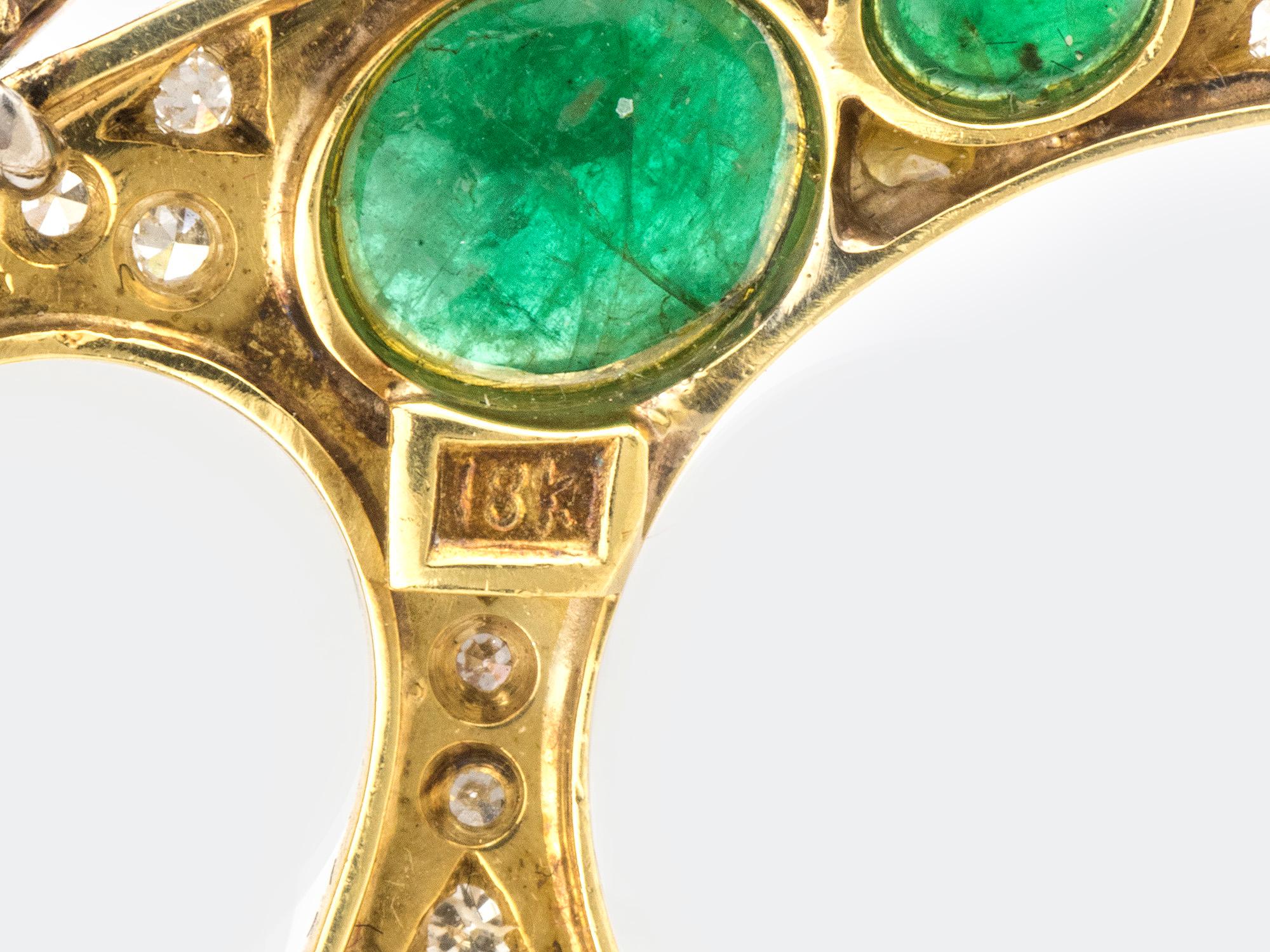 1970s Emerald Torque Pendant Necklace For Sale 1