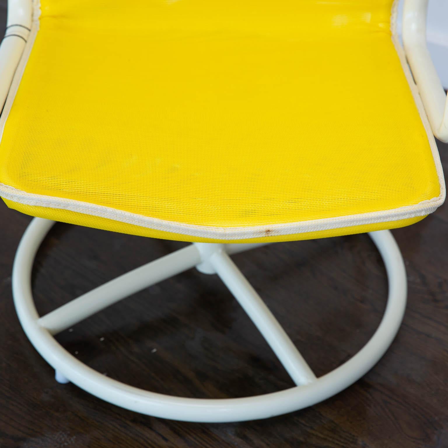 Late 20th Century 1970s Era Samsonite 4-Piece Outdoor Set