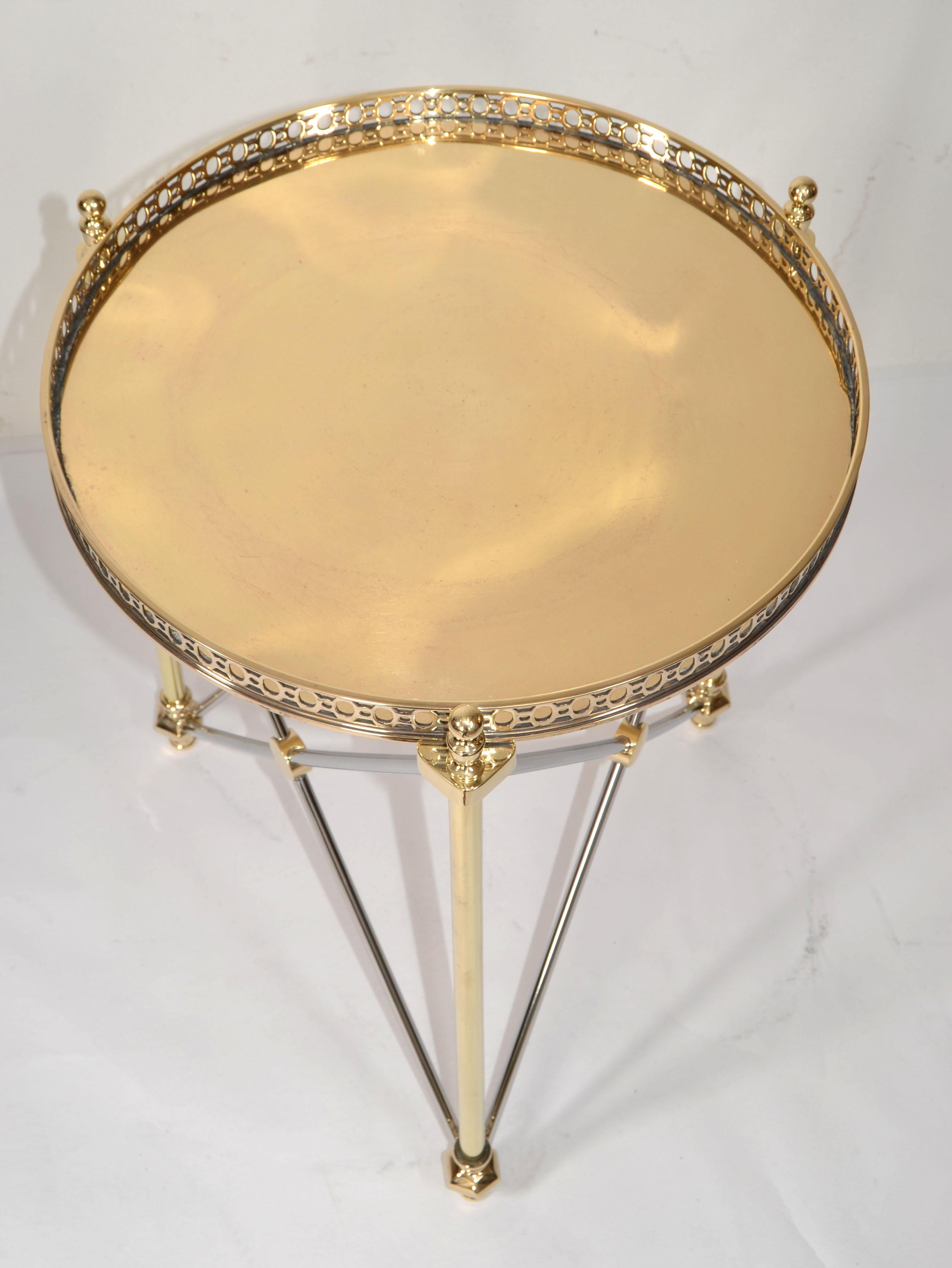 70s French Maison Jansen Style Brass Chrome Round Tray Top End Side Drink Table  For Sale 7