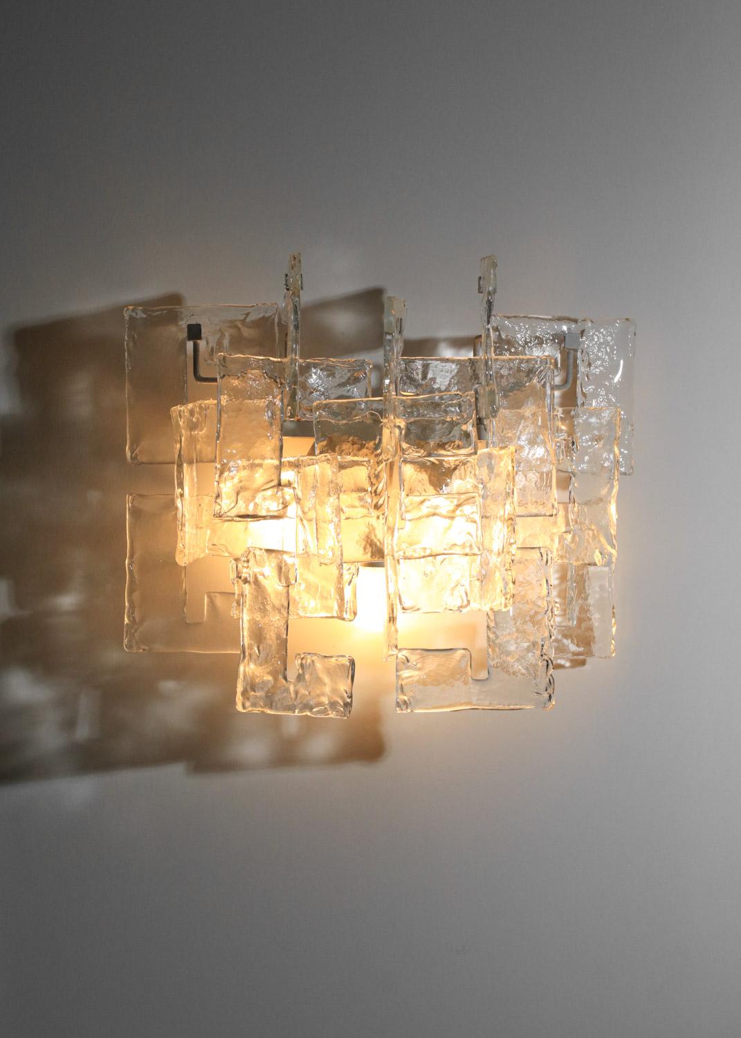 70's glass wall sconce by Carlo Nason for Mazzega In Good Condition In Ternay, Auvergne-Rhône-Alpes