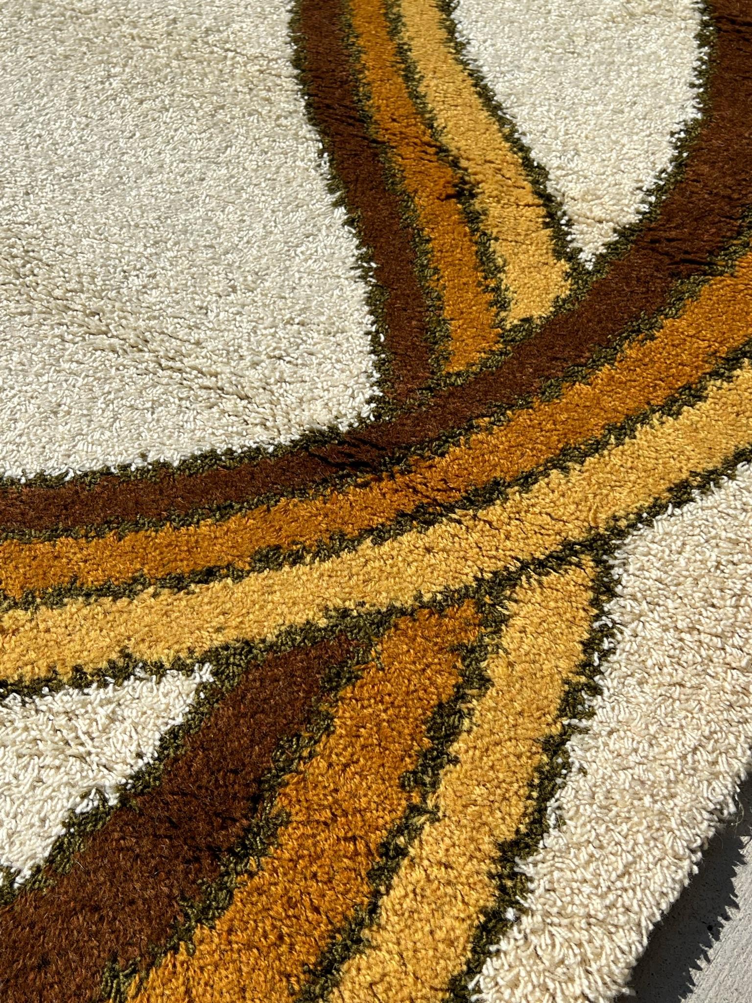 Laine 70's HOJER EKSPORT WILTON Knots Brown Yellow UNUSED Rya Rug Danish Mid Century en vente