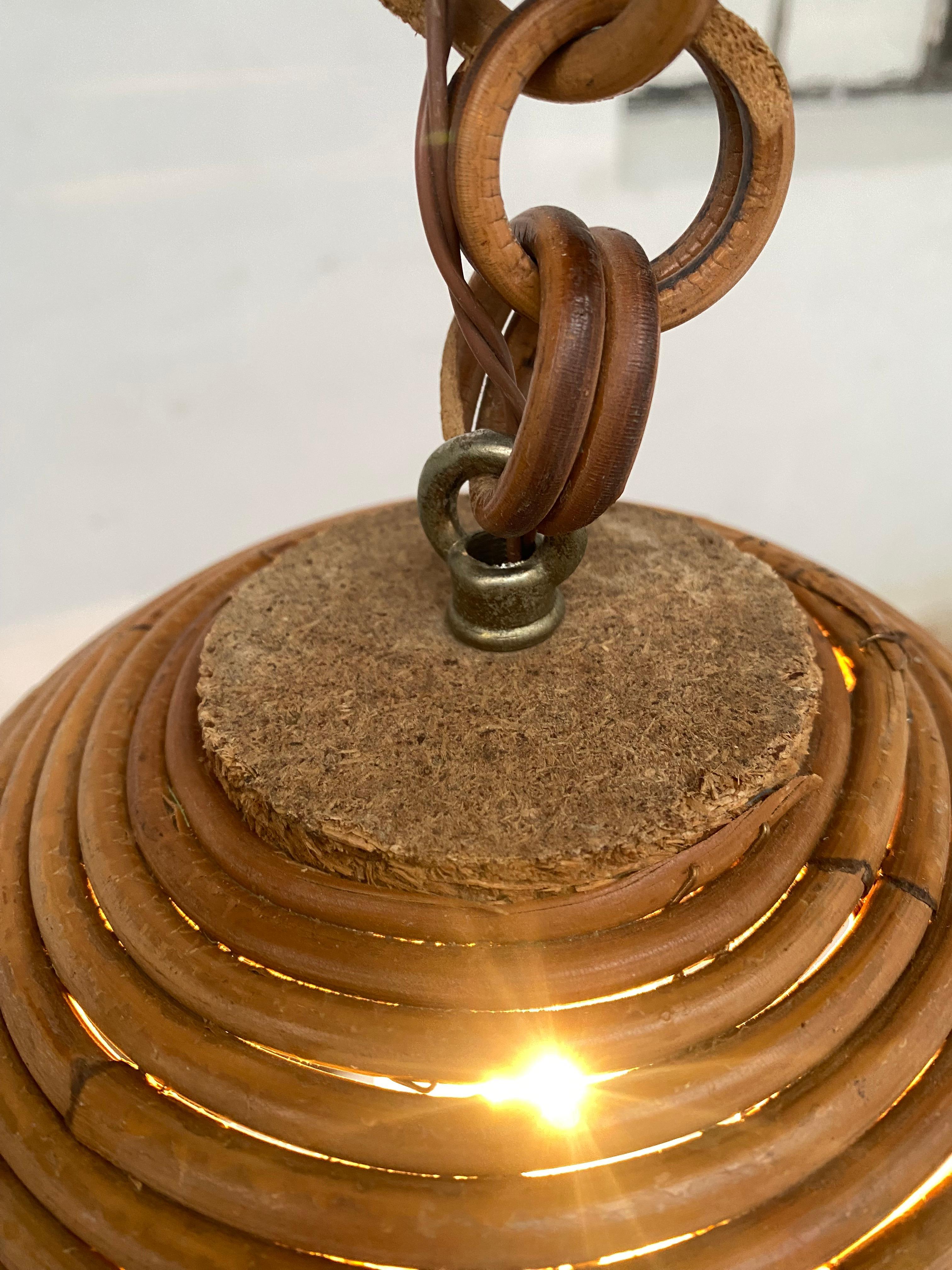 Lampada a sospensione in bambù italiana degli anni '70 stile Bohemien Hippie Chique in vendita 4