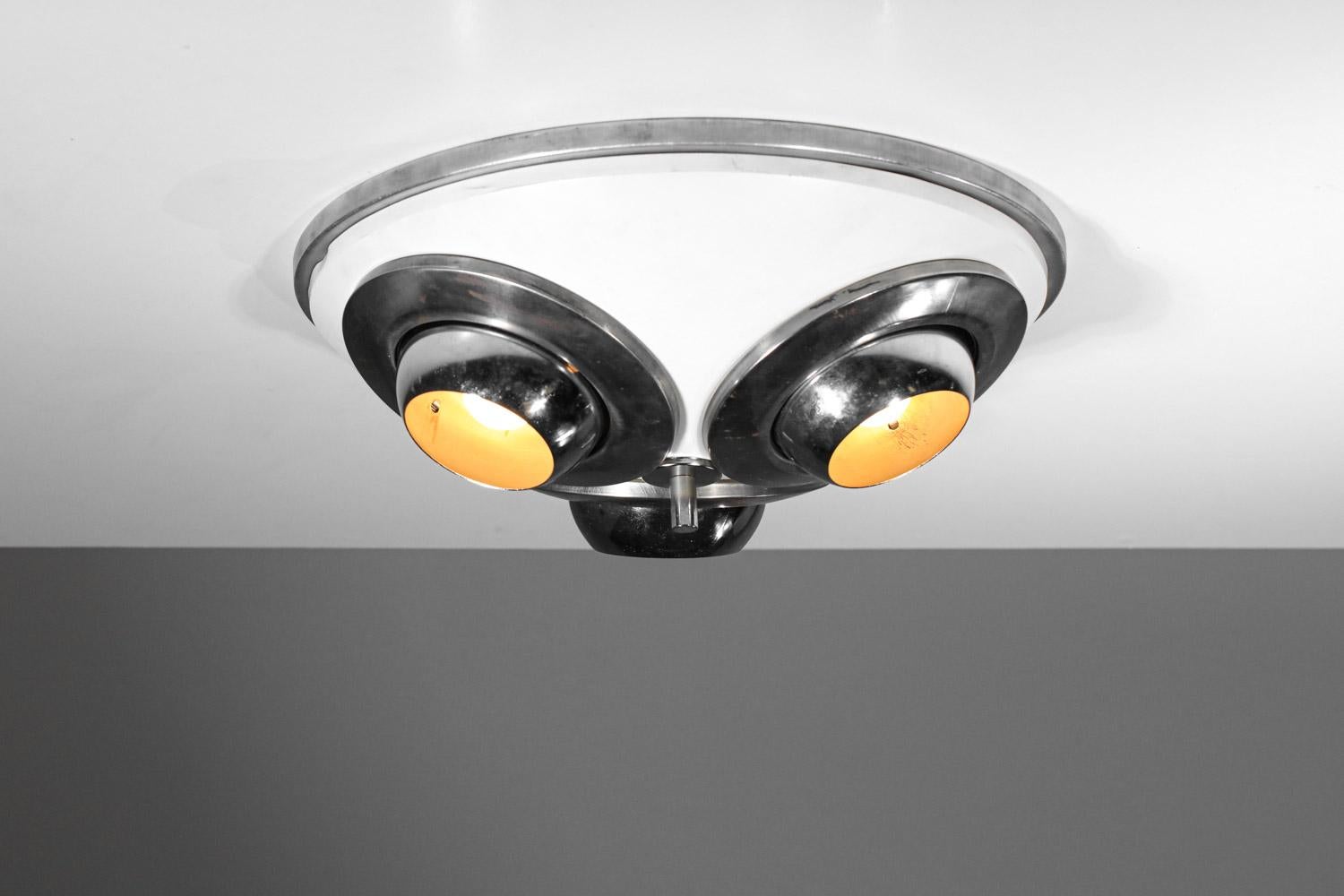 70's italian ceiling light metal chrome adjustable spots  In Good Condition For Sale In Lyon, FR