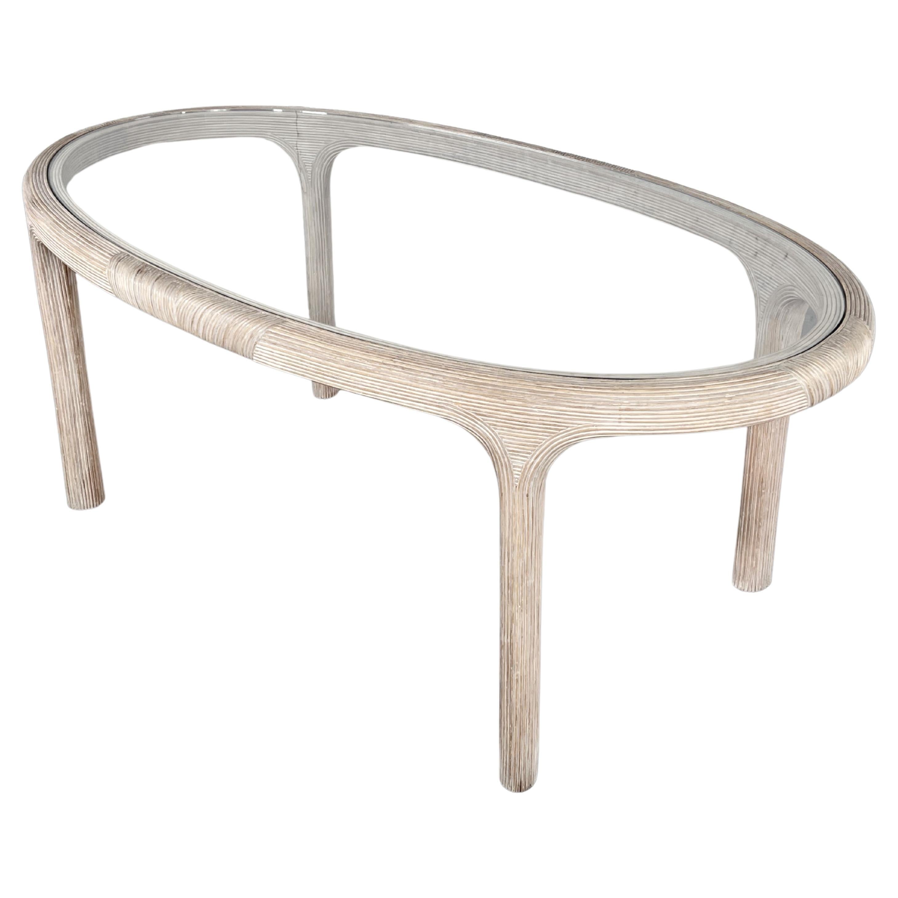 70s Italian Design Pencil Reed Rattan and Glass Oval Pedestal Dining Table For Sale