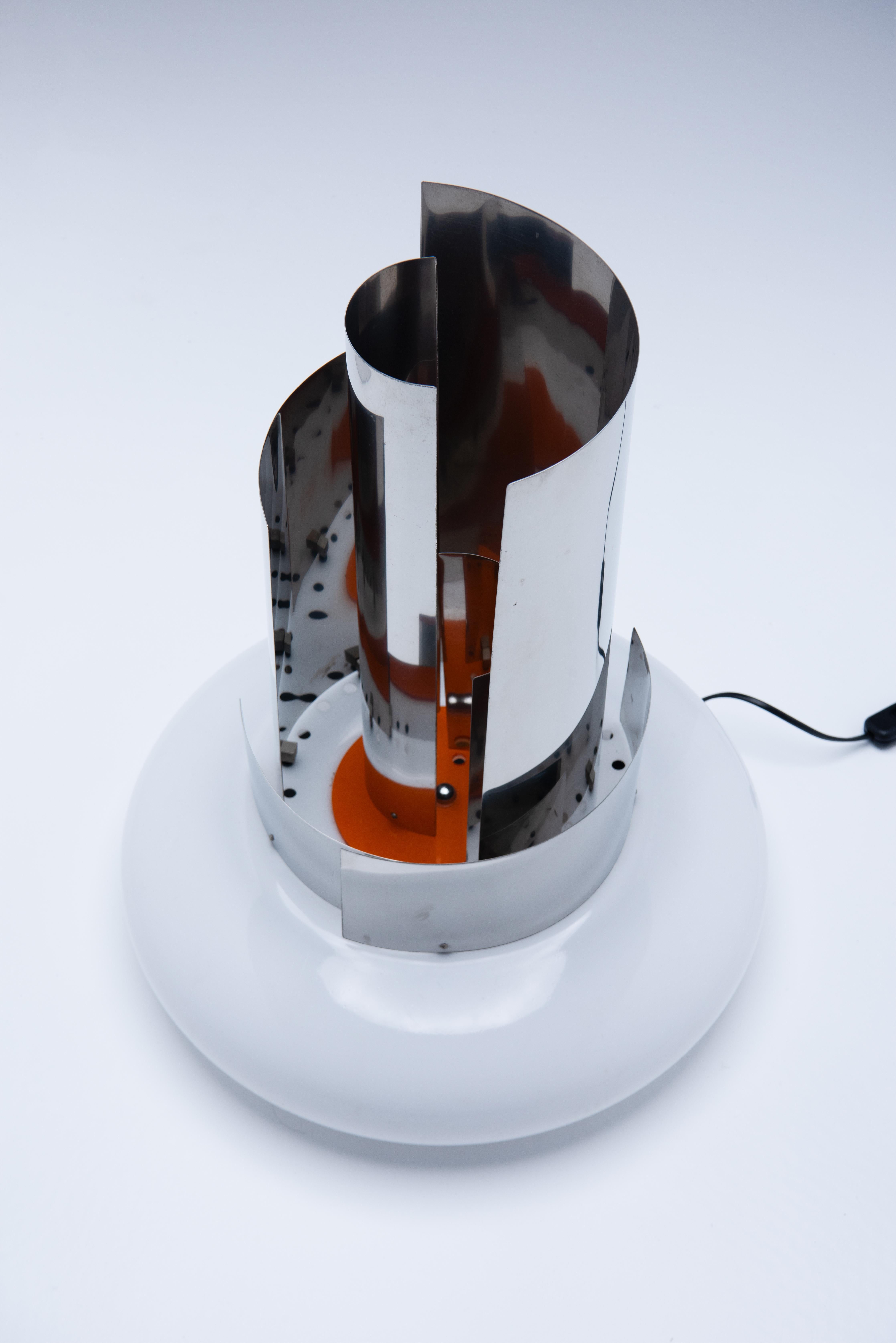 Aluminium Lampadaire italien des années 70 - Giuseppe Calonaci en vente
