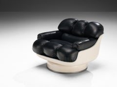 Chaise longue italienne des années 70 en fibre de verre et cuir noir