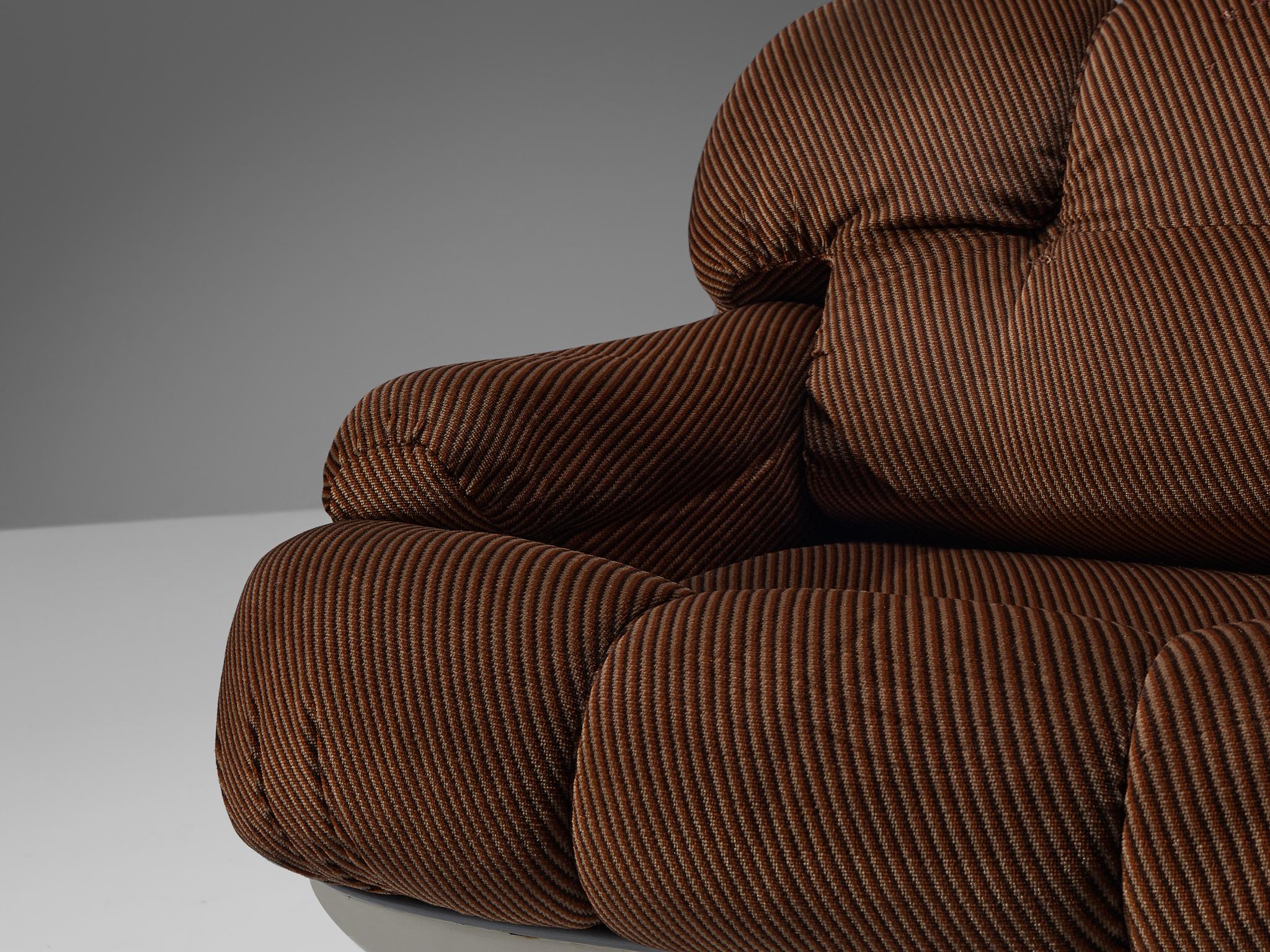 Post-Modern 70s Italian Pair of Lounge Chairs in Fiberglass and Brown Upholstery