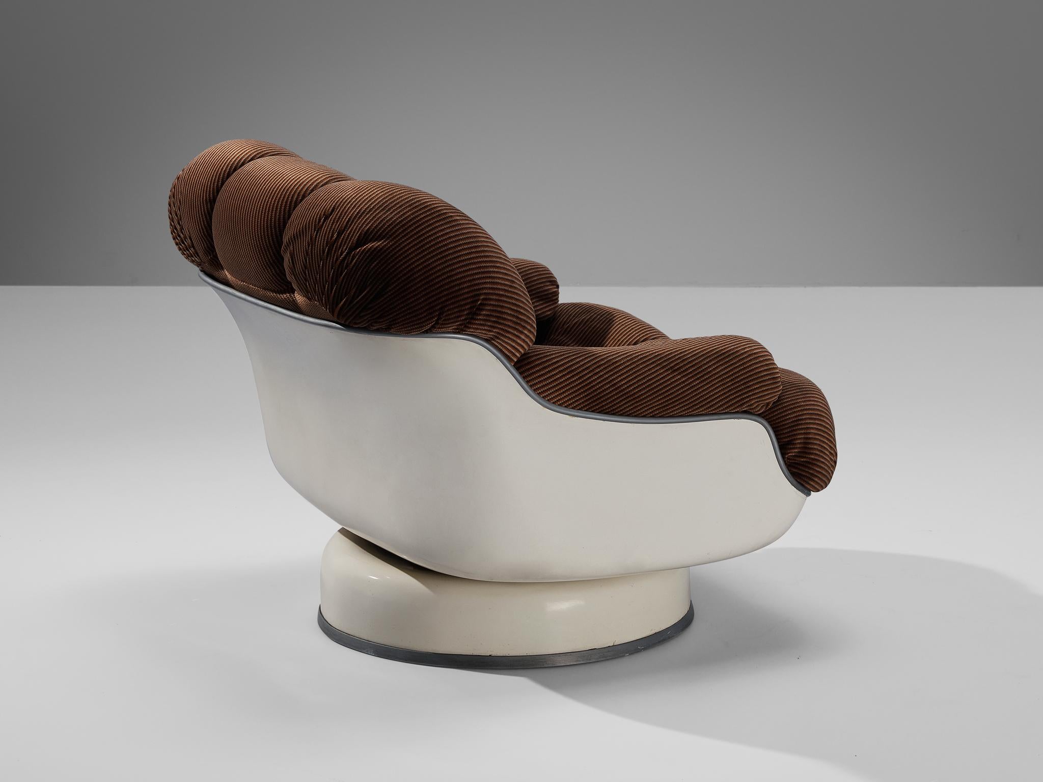 70s Italian Pair of Lounge Chairs in Fiberglass and Brown Upholstery In Good Condition In Waalwijk, NL