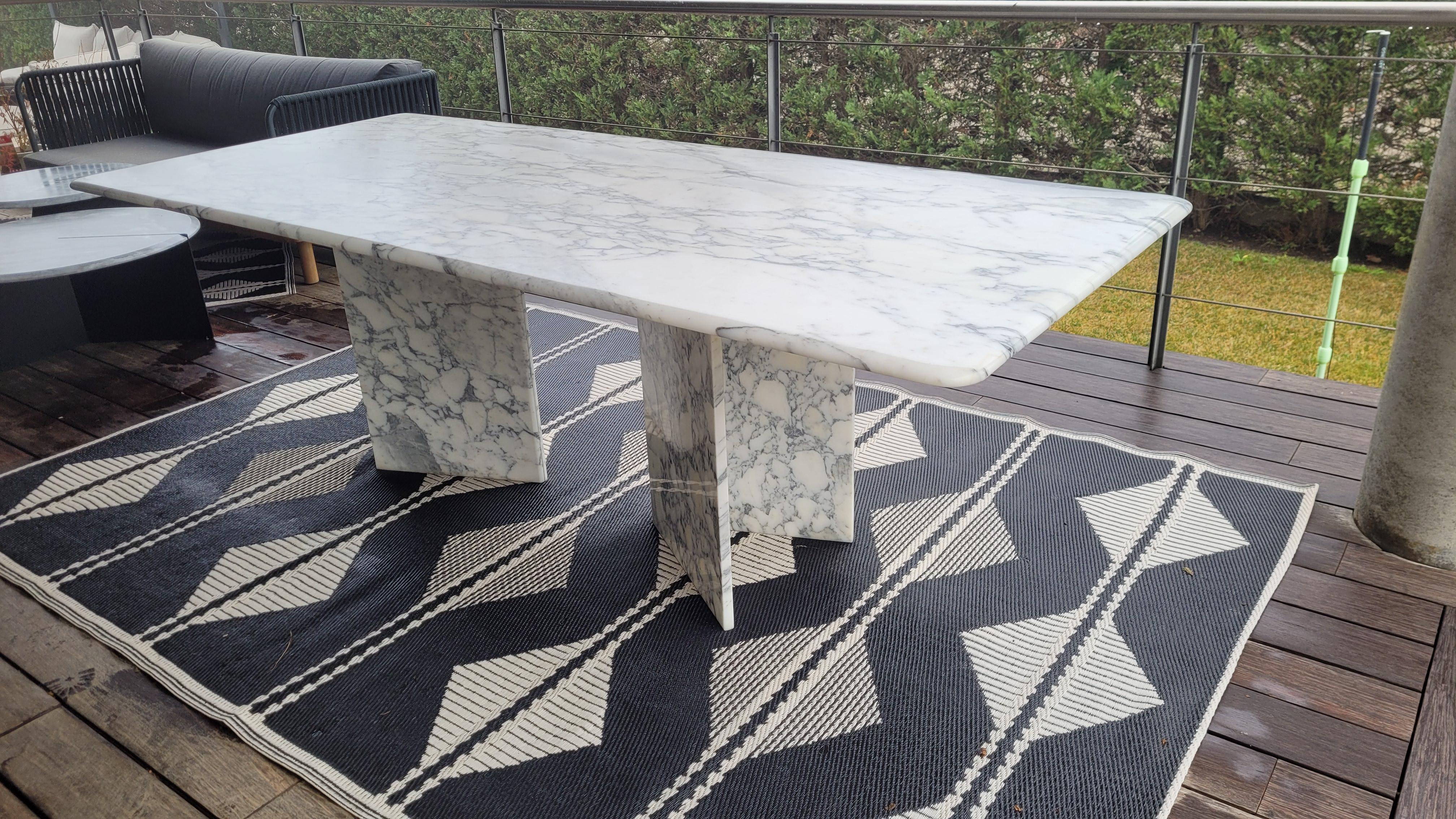 Mid-Century Modern 70s Italian White Grey Dining Table  or Desk table Carrara marble For Sale