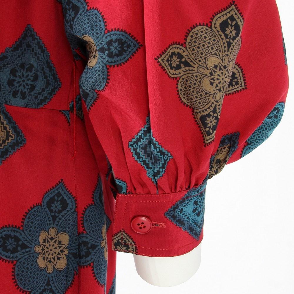 70s Jean-Louis Scherrer Vintage silk shirt midi dress with geometrical prints For Sale 2