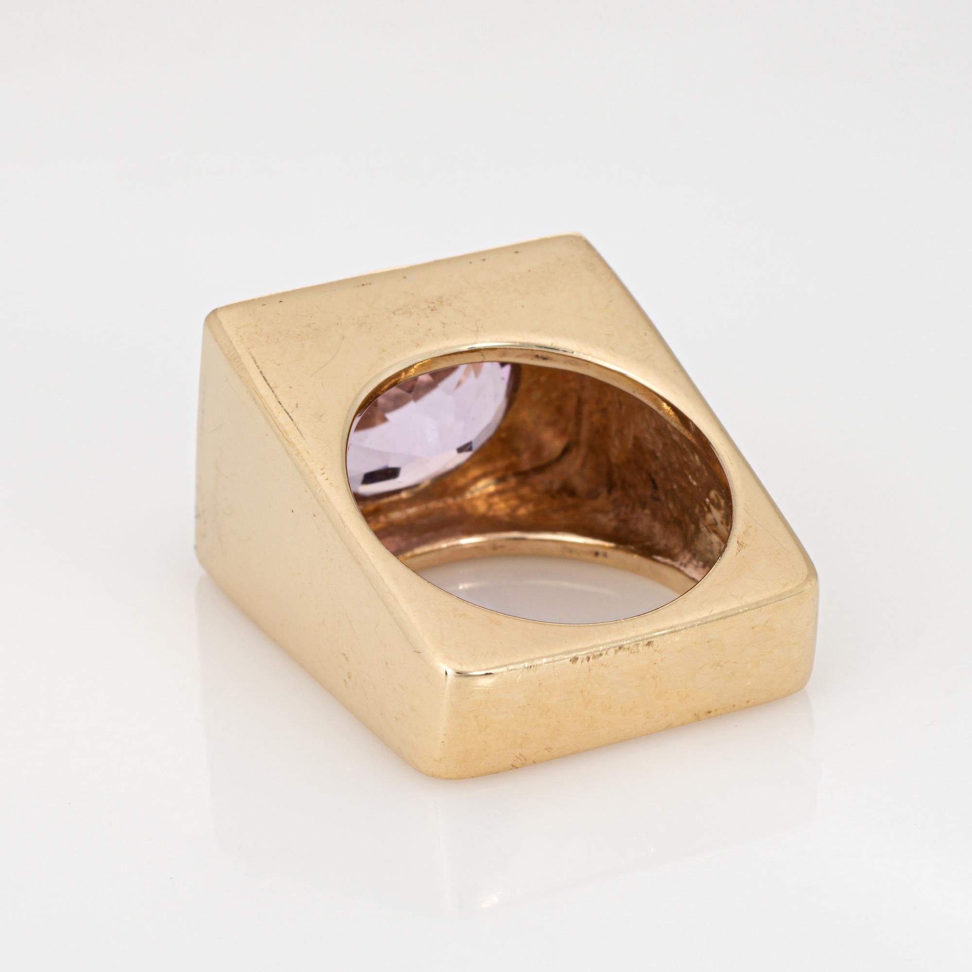 70s Kunzite Square Ring Sz 6.5 Heavy Band Vintage 14k Yellow Gold Fine Jewelry In Good Condition For Sale In Torrance, CA