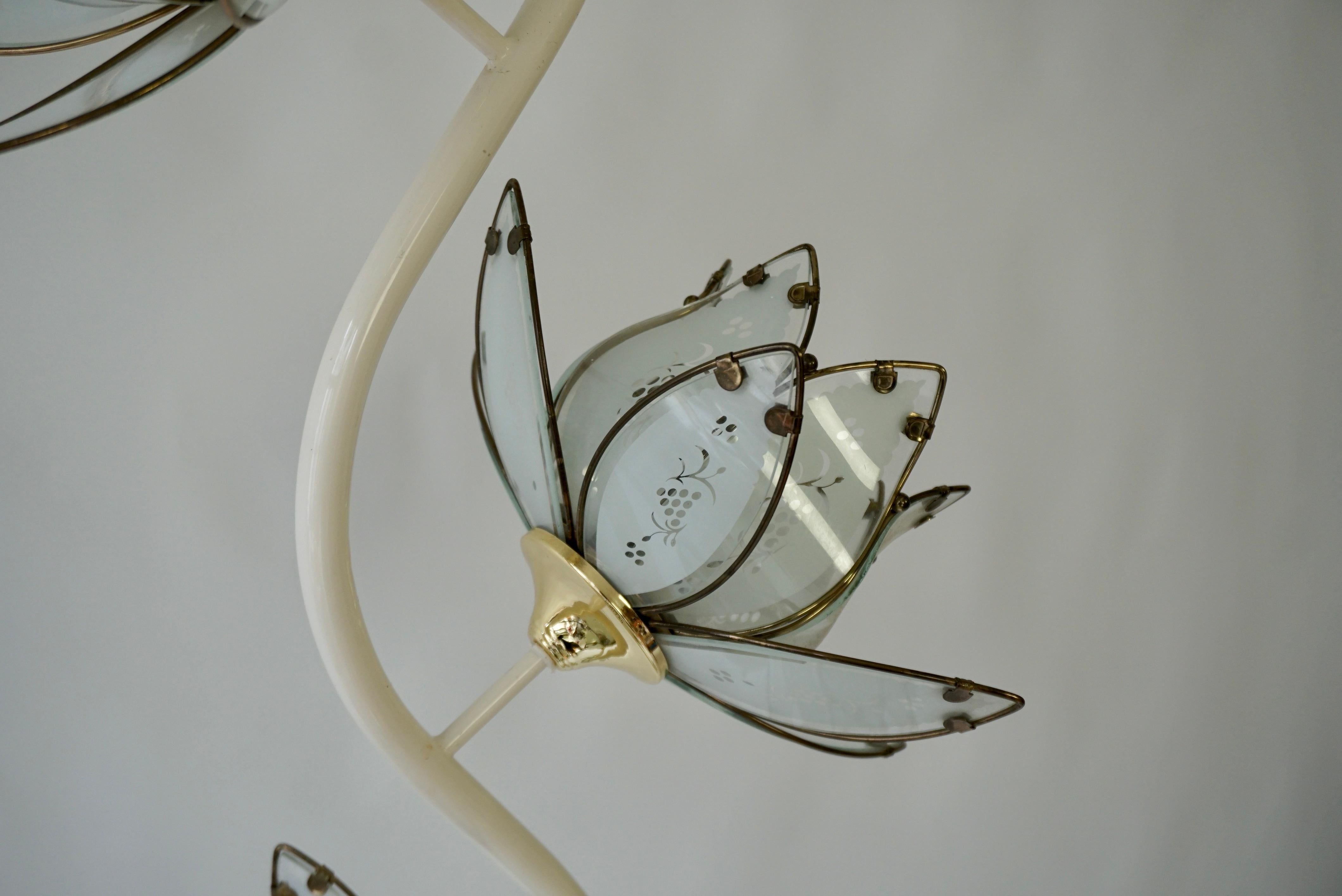 Mid Century Modern Vintage Hollywood Regency White Glass Lotus Flower Floor Lamp For Sale 5