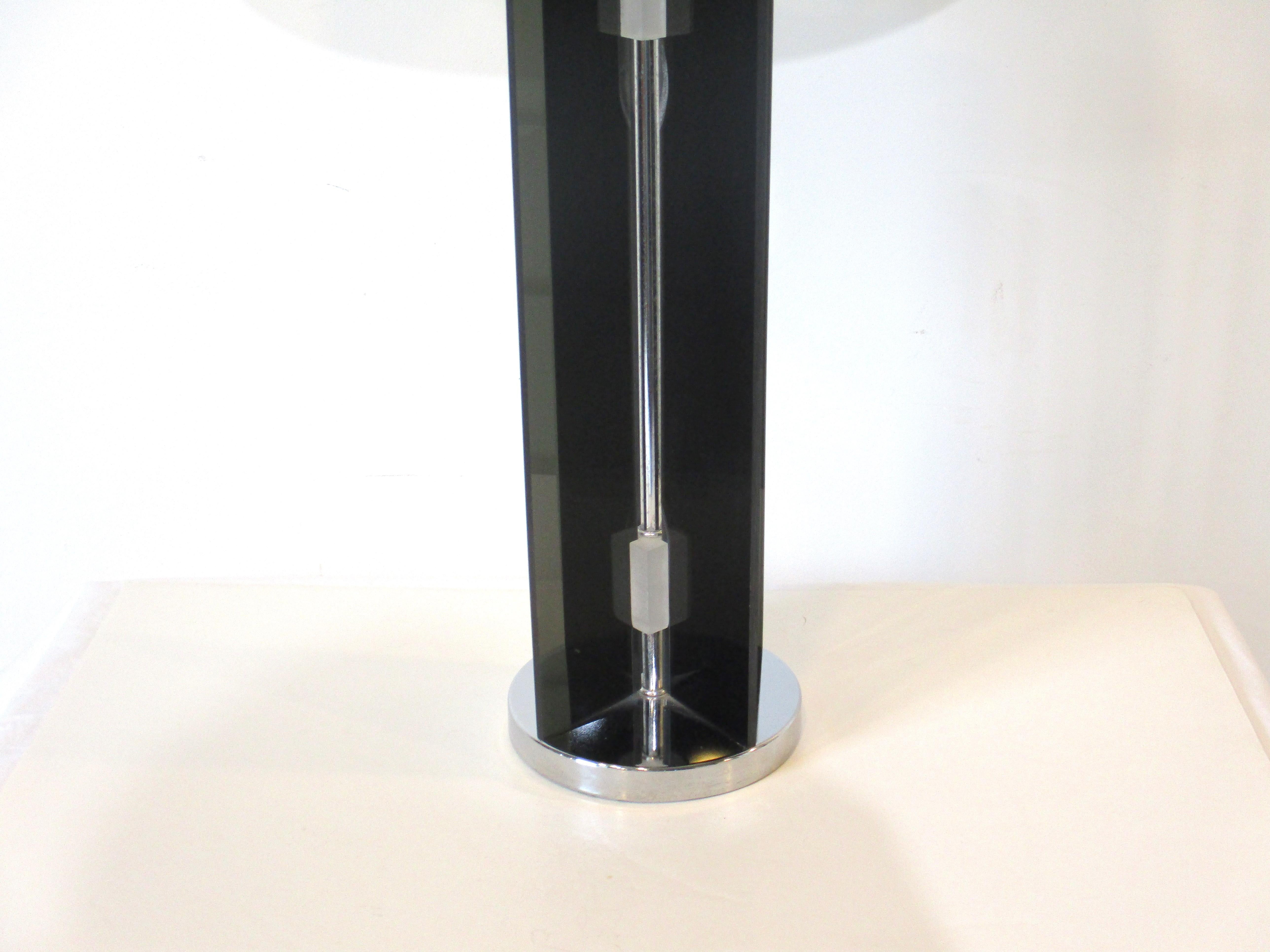 Modern 70's Lucite and Chrome X Table Lamp For Sale