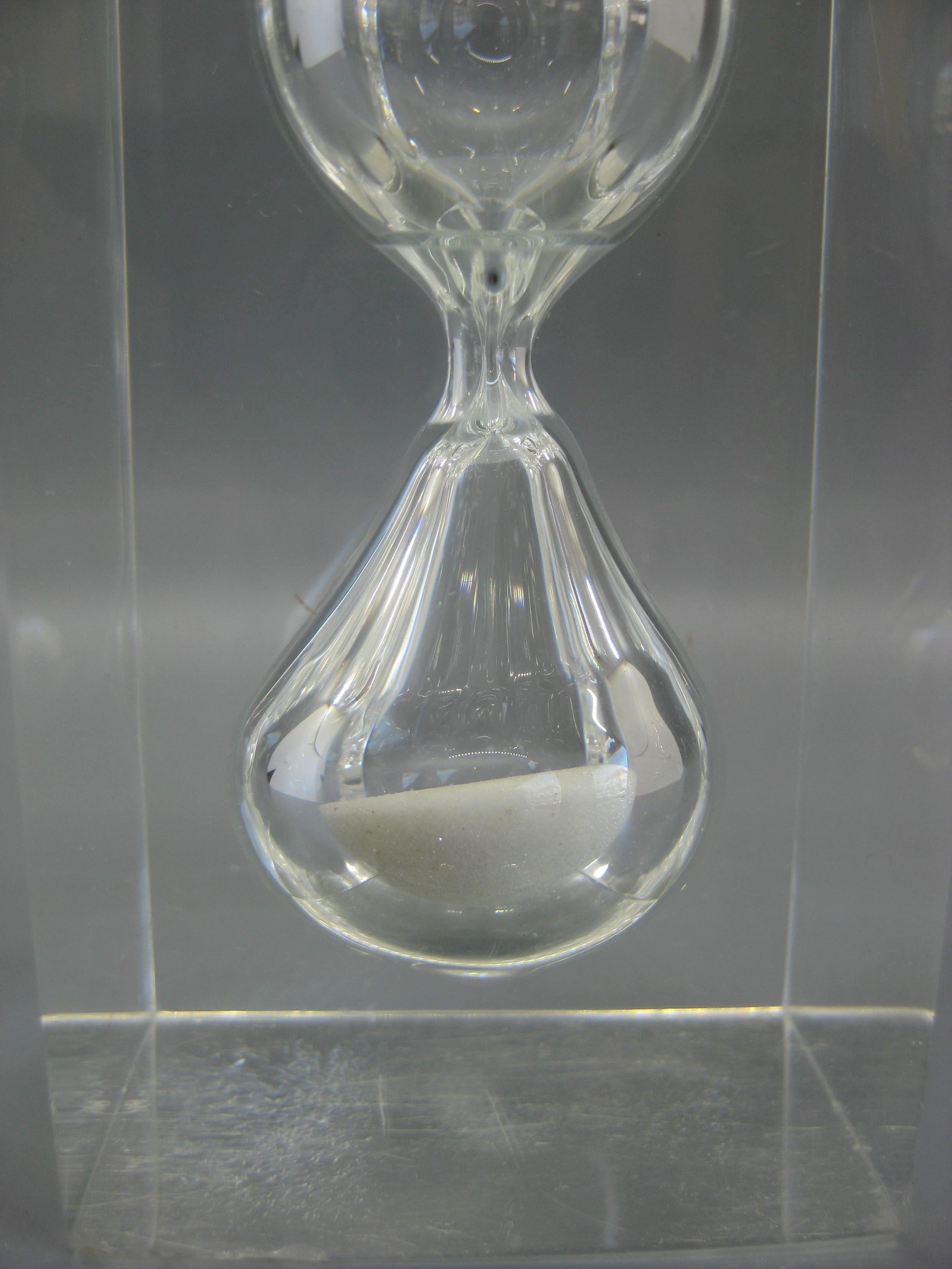 Lucite Hourglass Sand Timer Sculpture in the Manner of Charles Hollis Jones For Sale 9