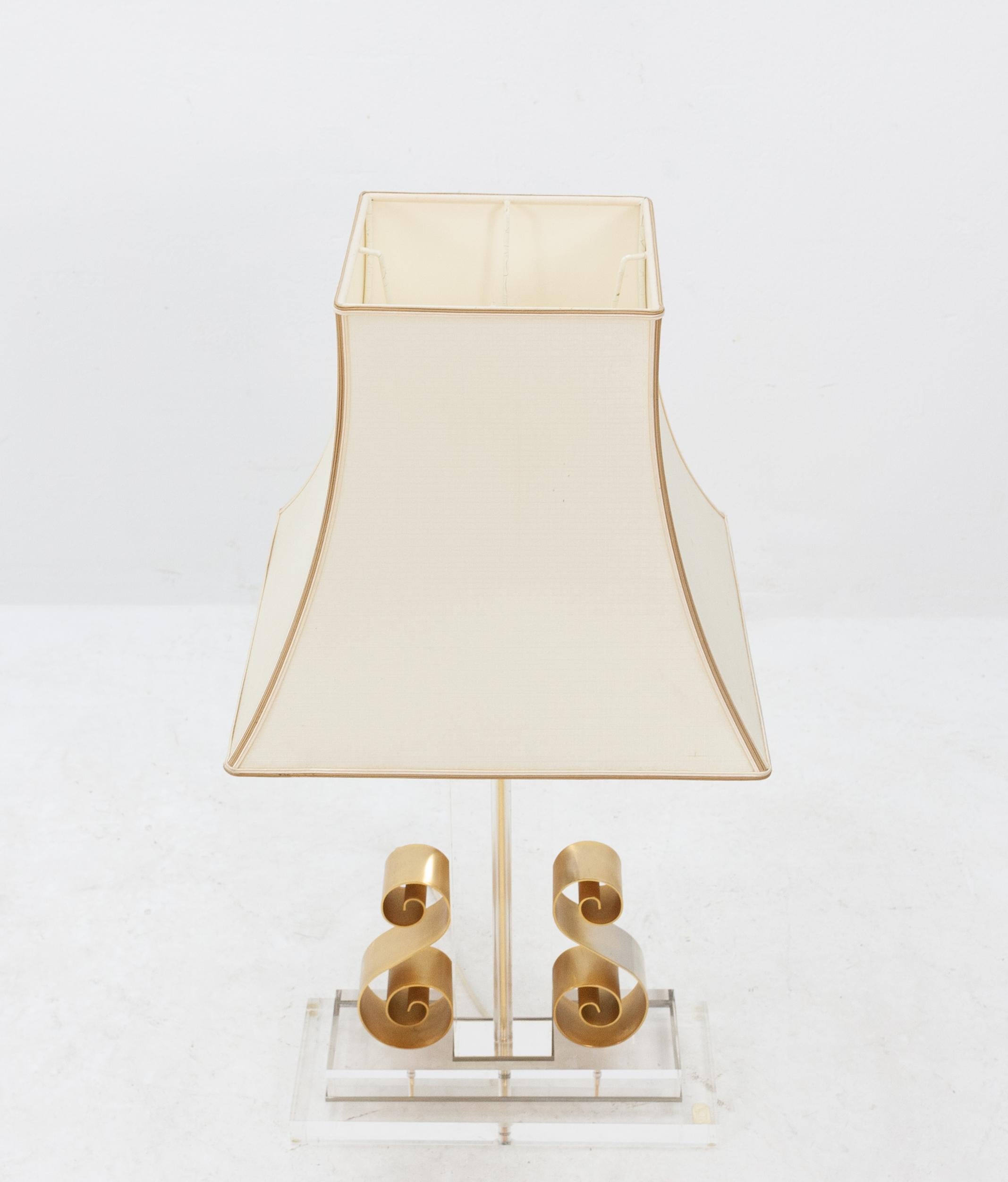 Dutch 1970s Lucite Table Lamp For Sale