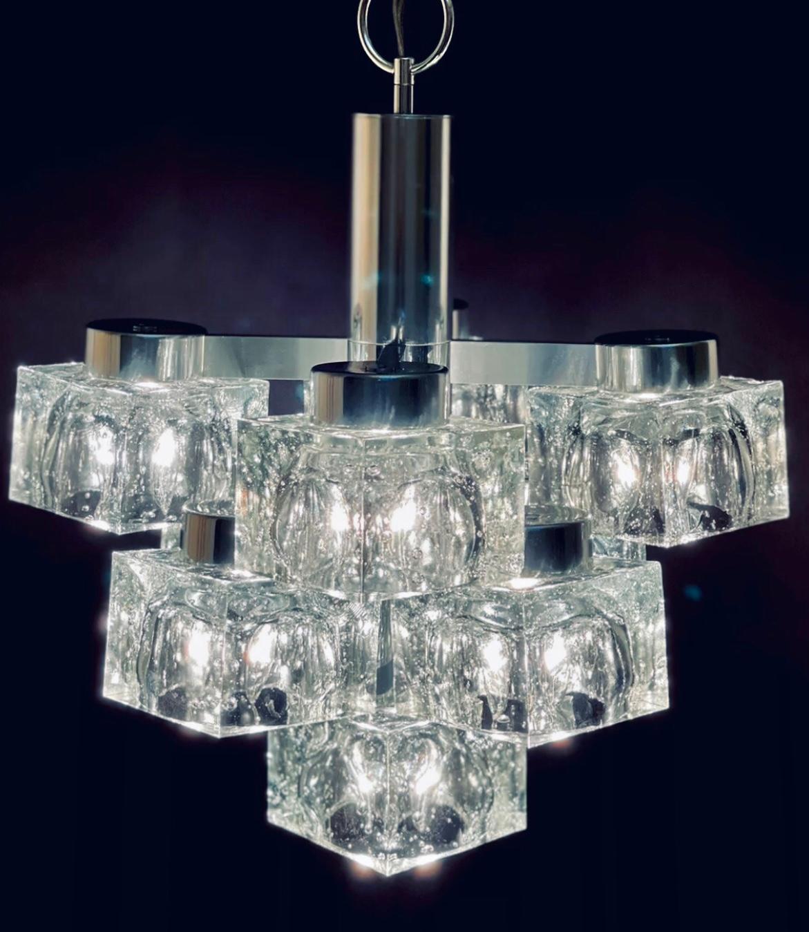 20th Century 70s MCM Gaetano Sciolari 9 Light Chrome Ice Cube Chandelier Lightolier Italy For Sale