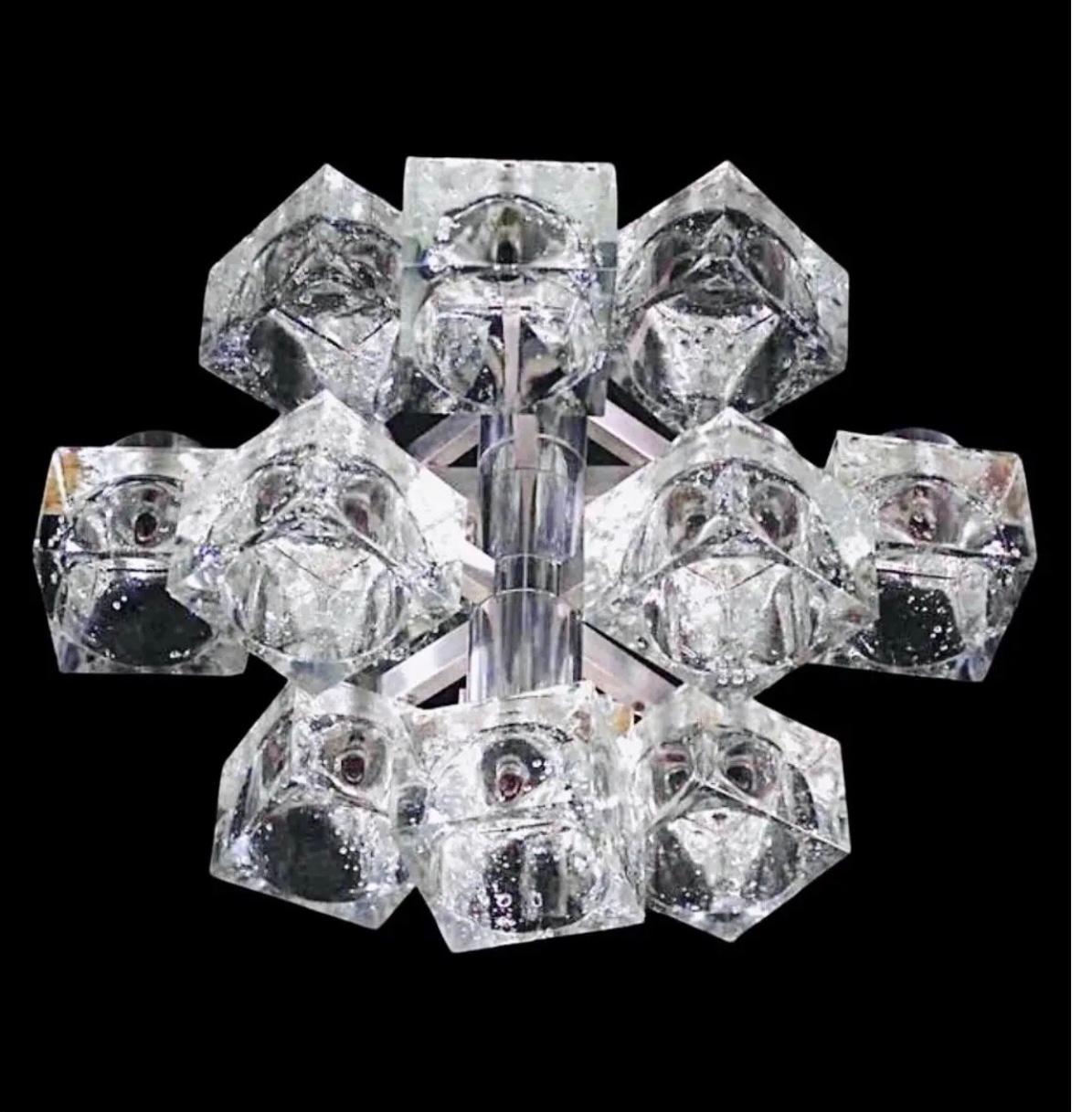 Cut Glass 70s MCM Gaetano Sciolari 9 Light Chrome Ice Cube Chandelier Lightolier Italy For Sale
