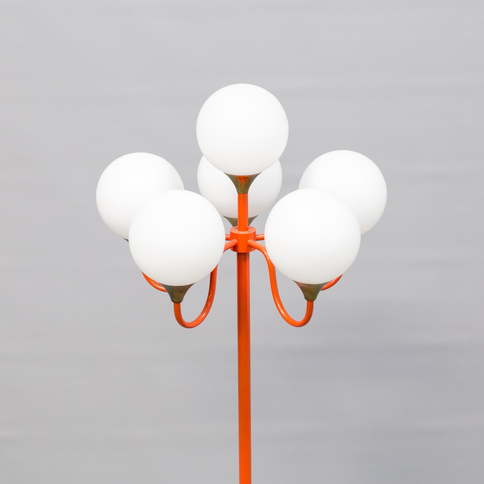 Late 20th Century 1970s Metal Floor Lamp Attributed to Max Bill for Temde Leuchten For Sale