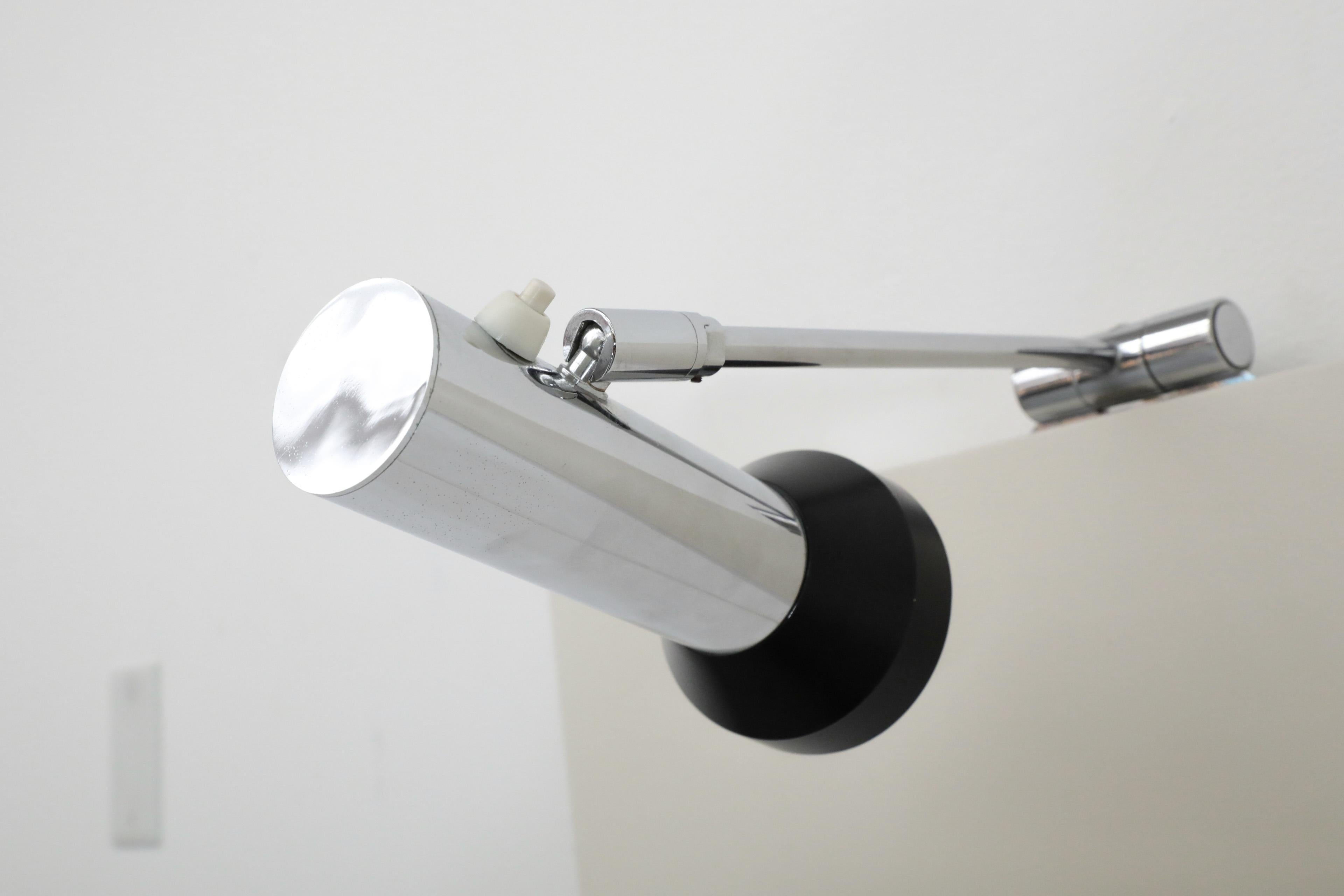 70'S MOD Chrome Two Piece Wall Mount Spotlights on White Lacquered Track For Sale 9