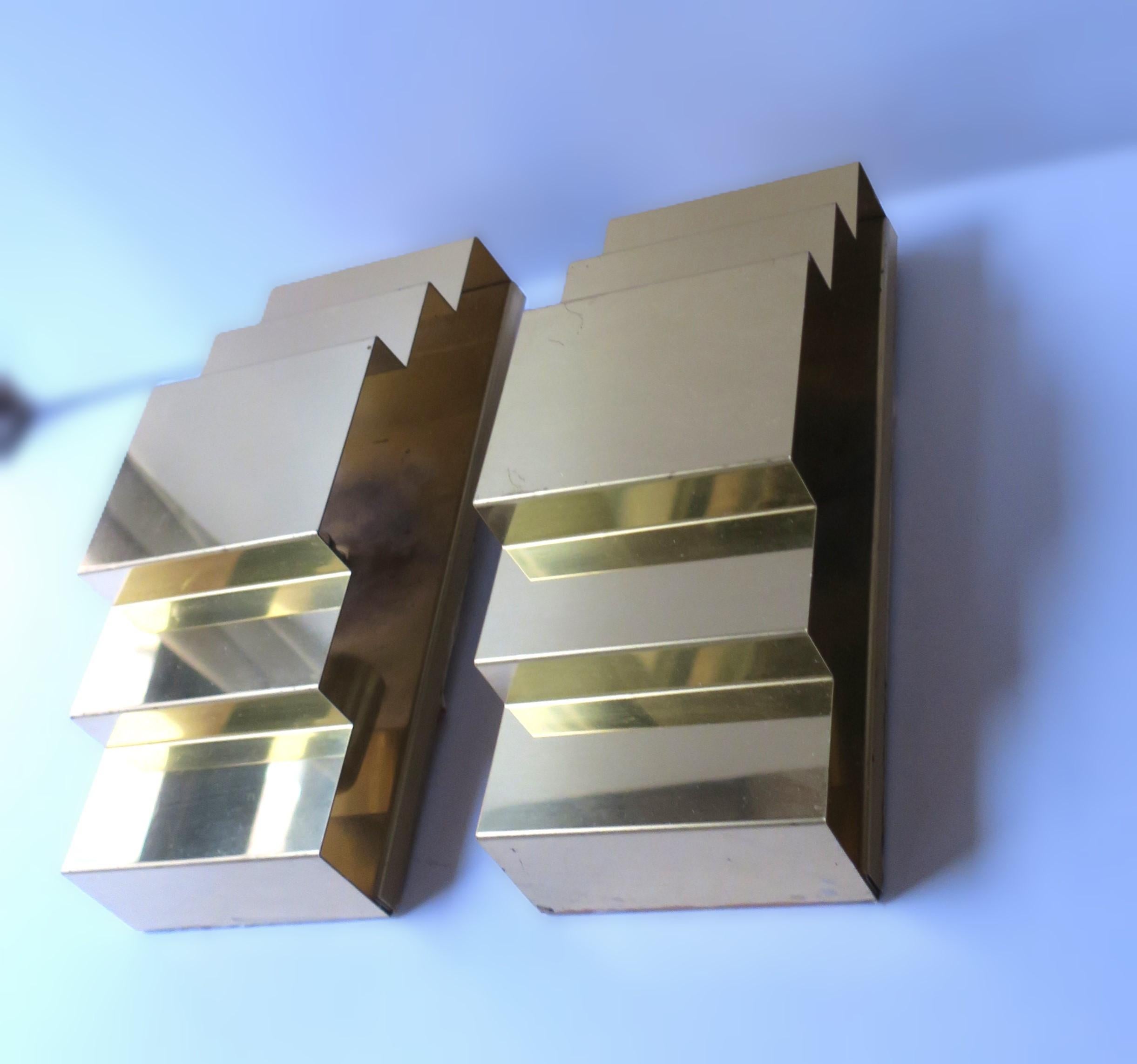 Late 20th Century 70s Modern Art Deco Brass Wall Sconces Paul Evans Style, circa 1970s For Sale