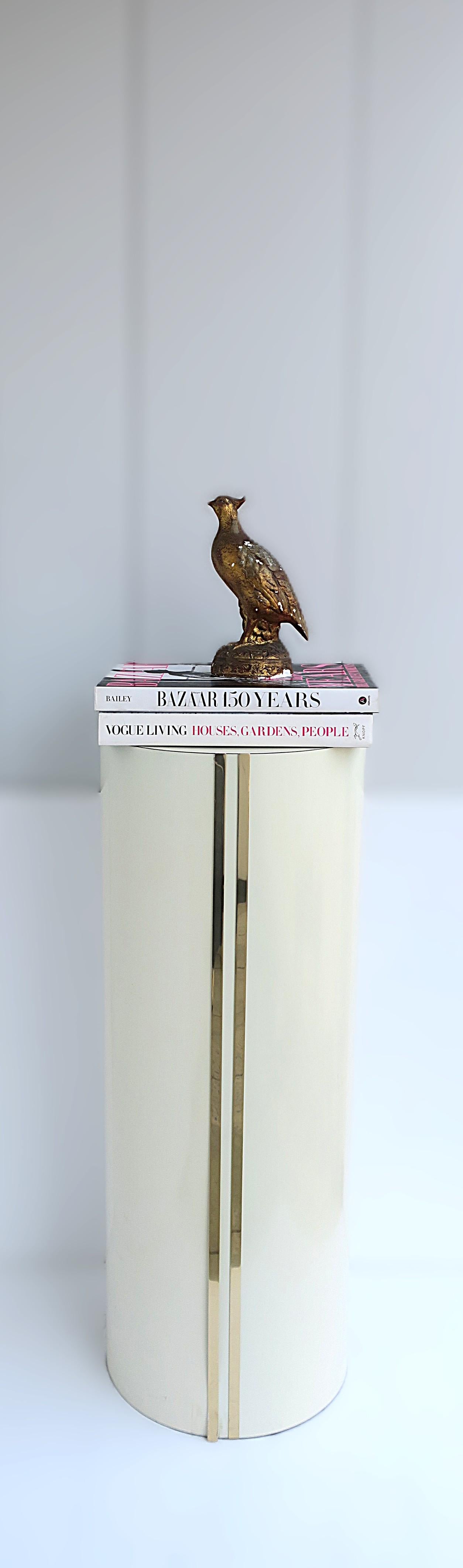 20th Century '70s Modern Pedestal with Gold Accent For Sale