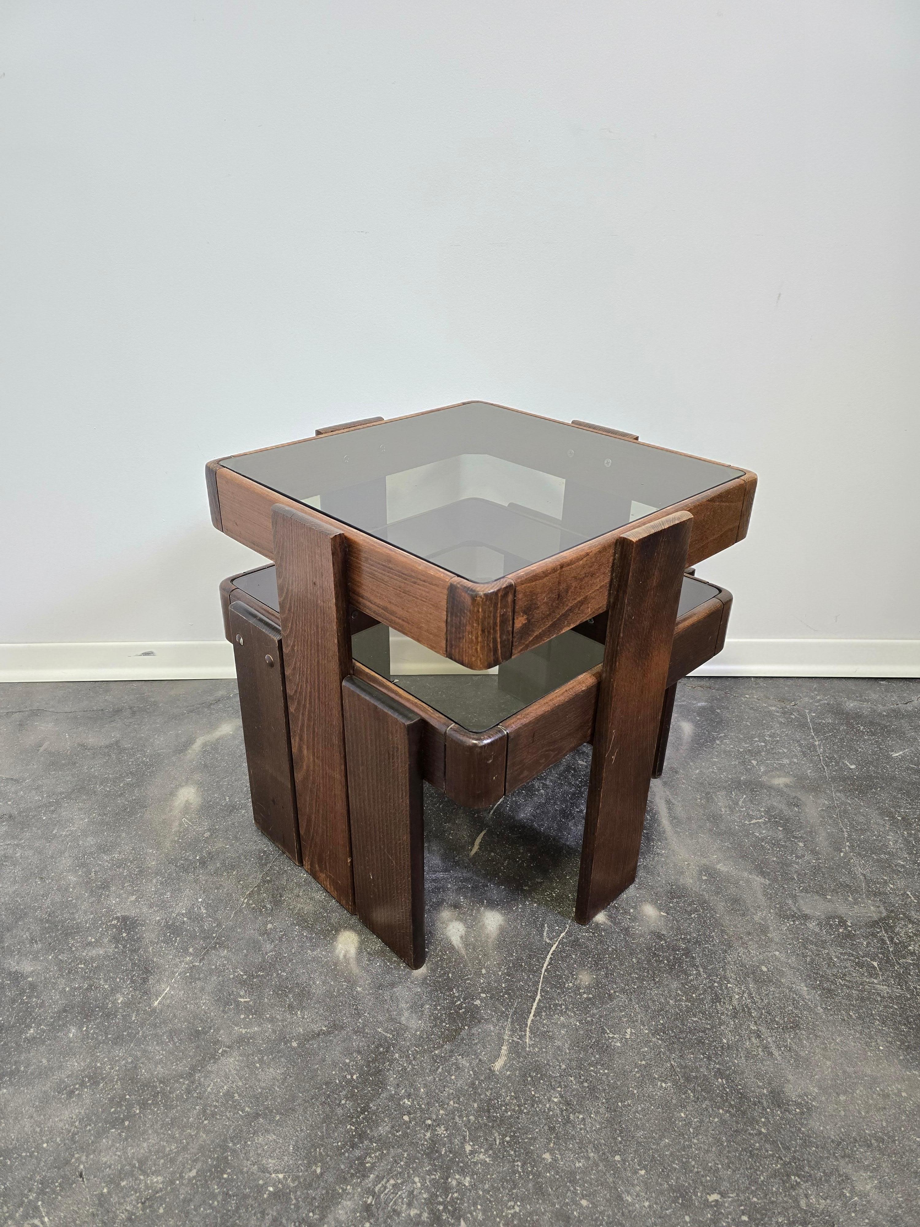 70s Nesting Tables with Smoked Glass For Sale 7