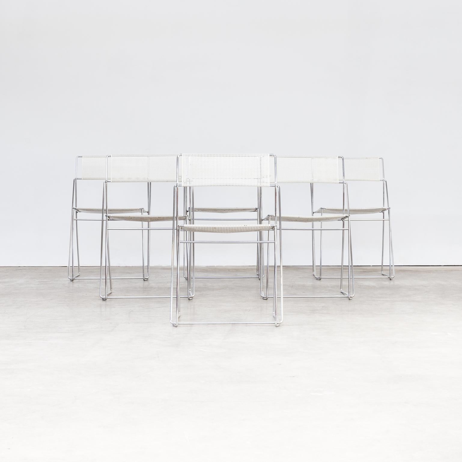 1970s Niels Jorgen Haugesen ‘Nuova’ Stackable Chairs for Hybodan Set of 6 In Good Condition For Sale In Amstelveen, Noord